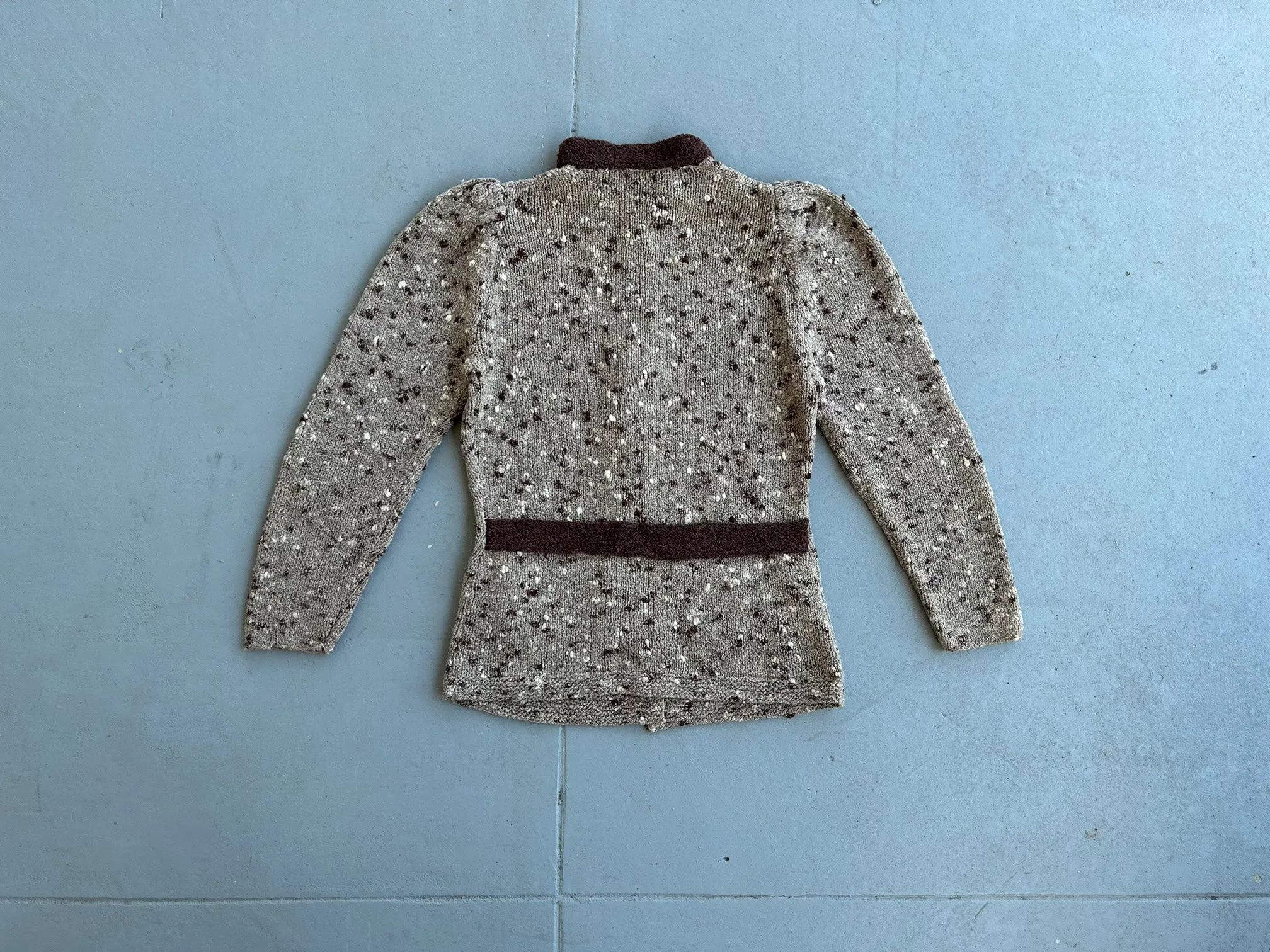 1930s cardigan . vintage 30s sweater . size xs to medium