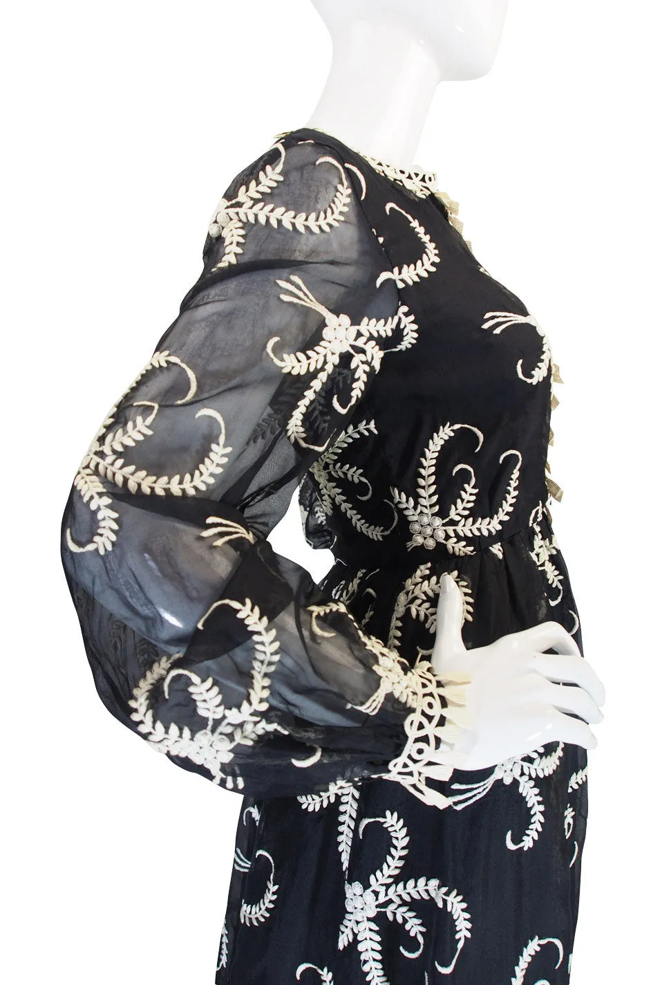 1960s Embroidered Silk Oscar de la Renta Gown