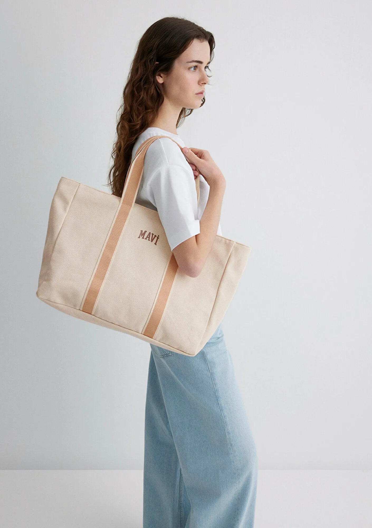 Beige Detailed Ecru Shoulder Bag