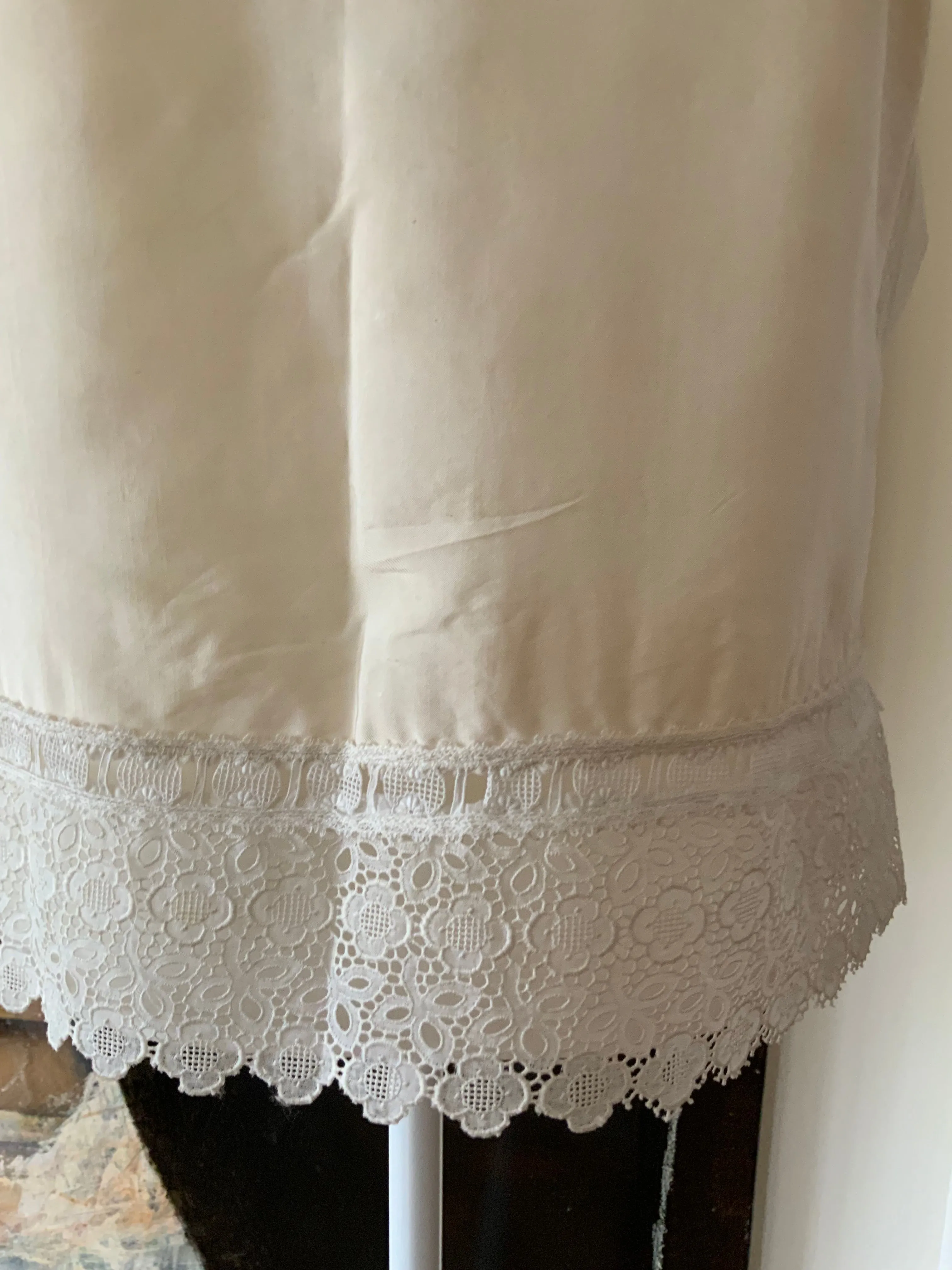 Blouse made with Antique Lace Fabric - Y2K - E1