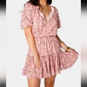 Buddy Love Ray Pink Snakeskin Elastic Waist Short Sleeve Mini Dress Size Medium
