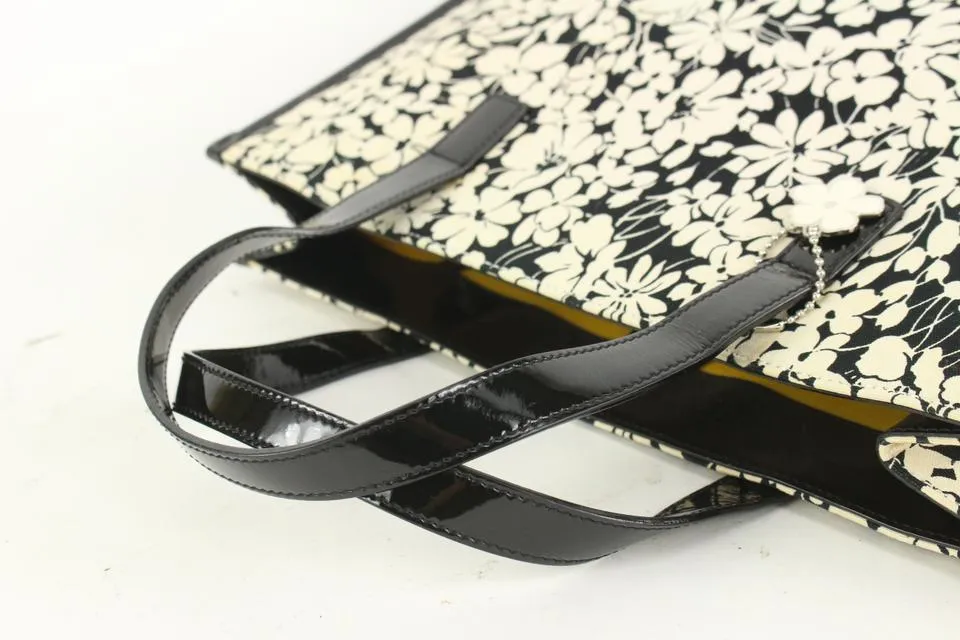 Burberry Black x White Floral Shopper Tote with Nova Check Pouch 922Bur86