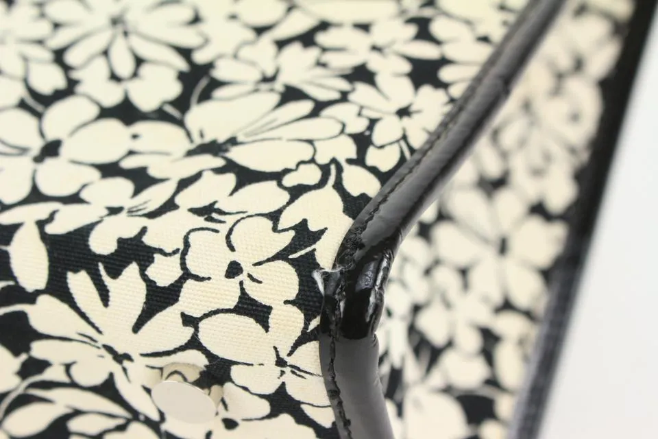 Burberry Black x White Floral Shopper Tote with Nova Check Pouch 922Bur86