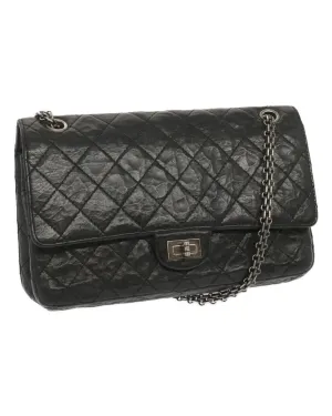 CHANEL Timeless Classic Flap Bag