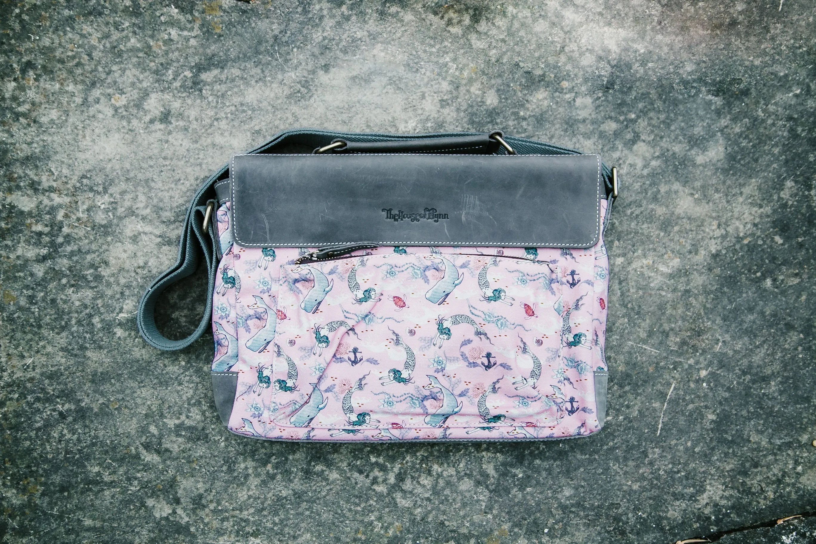 Clearance - Satchel Purse - Oceana