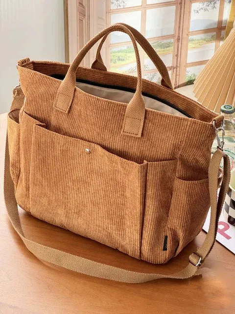 Elise versatile bag with multiple pockets