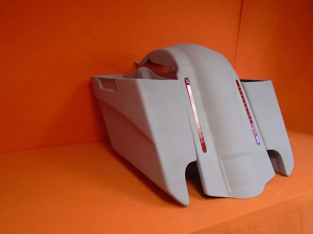 Harley Davidson 5" Heritage Softail Extended Saddlebags No Lids   LED Fender Dual Cutouts