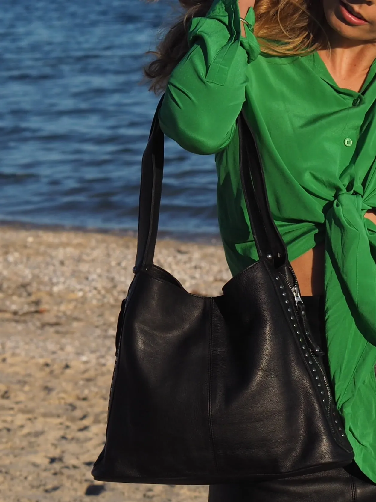 Jessie Expandable Tote | Black