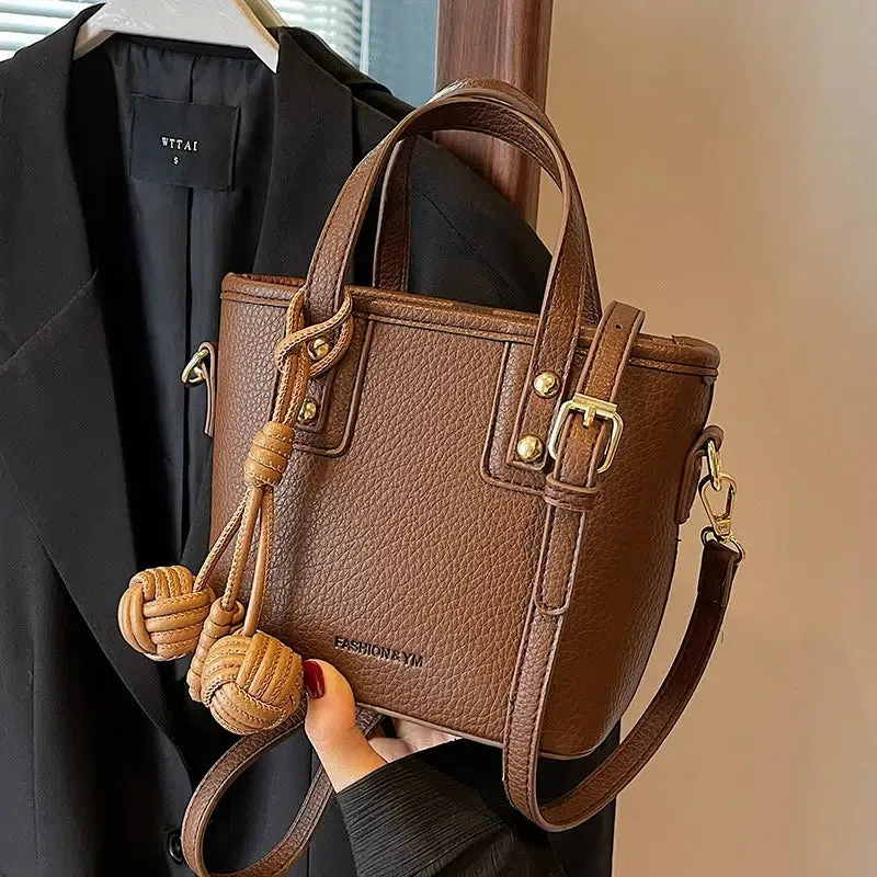Knotted Tassels Casual Bucket Bag