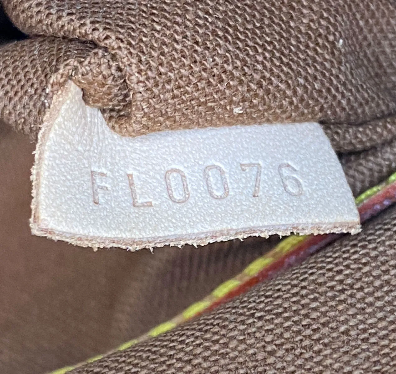 Louis Vuitton Alma MM Monogram