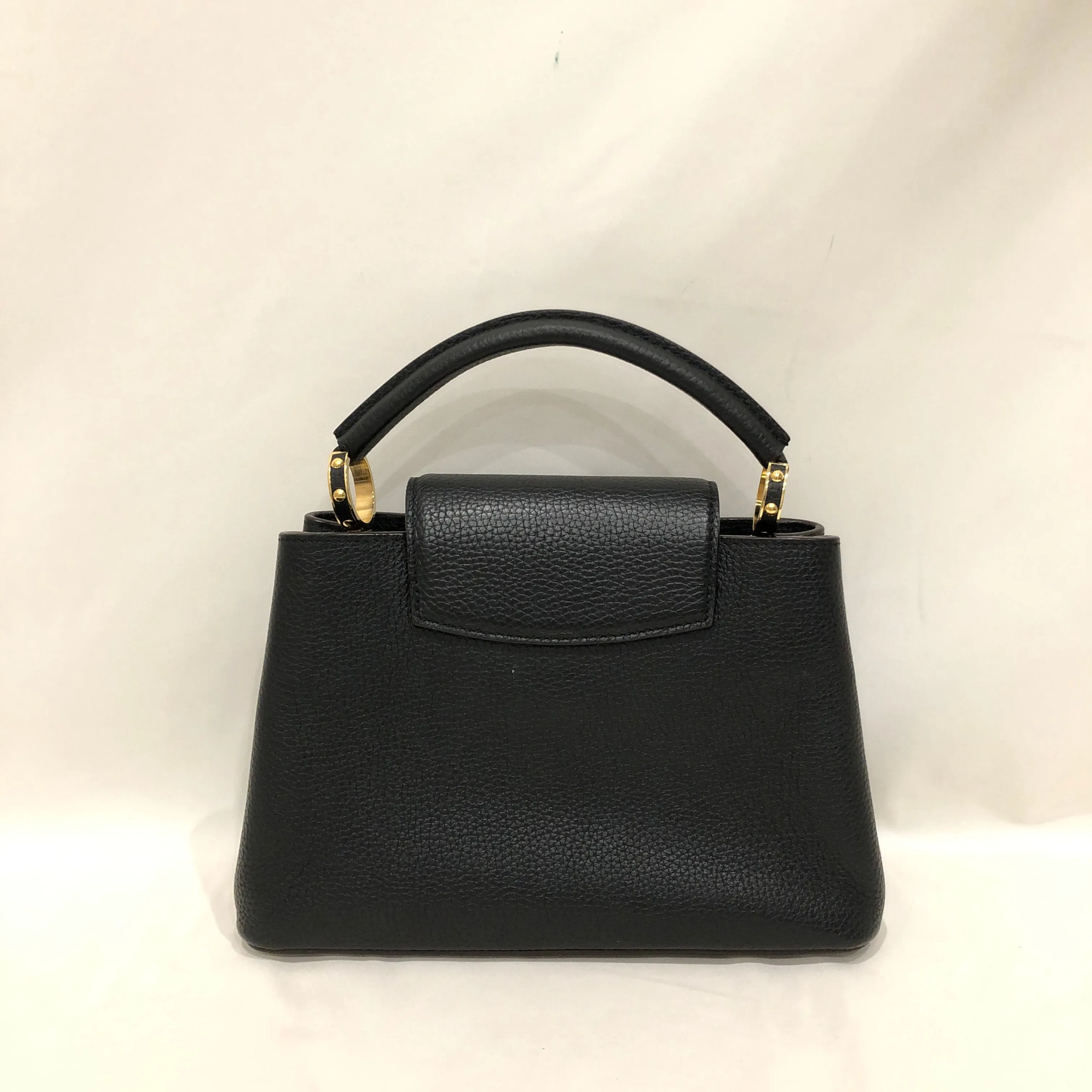 Louis Vuitton Black Taurillon Leather Capucines PM Tote Sku# 82979
