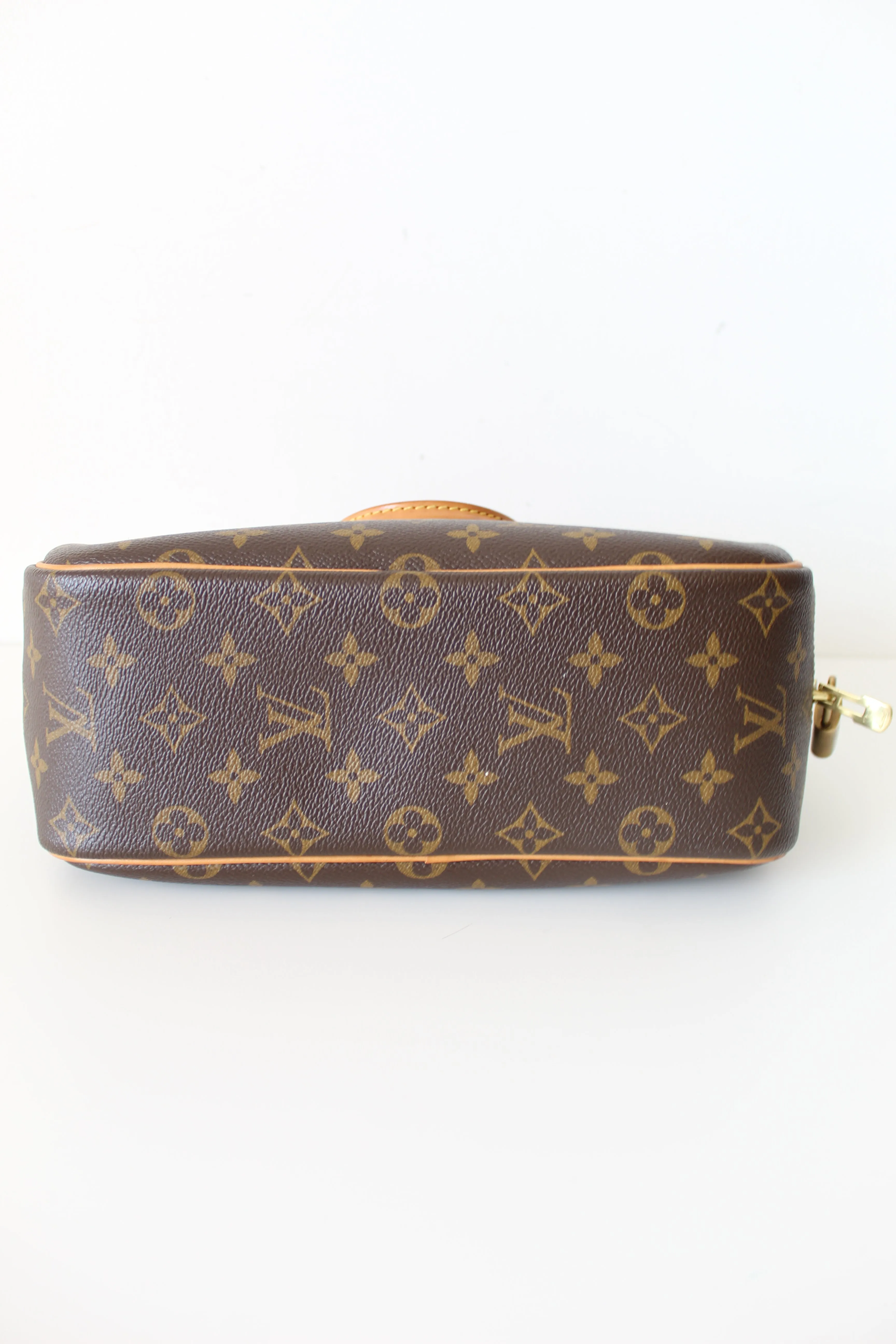 Louis Vuitton Deauville PM