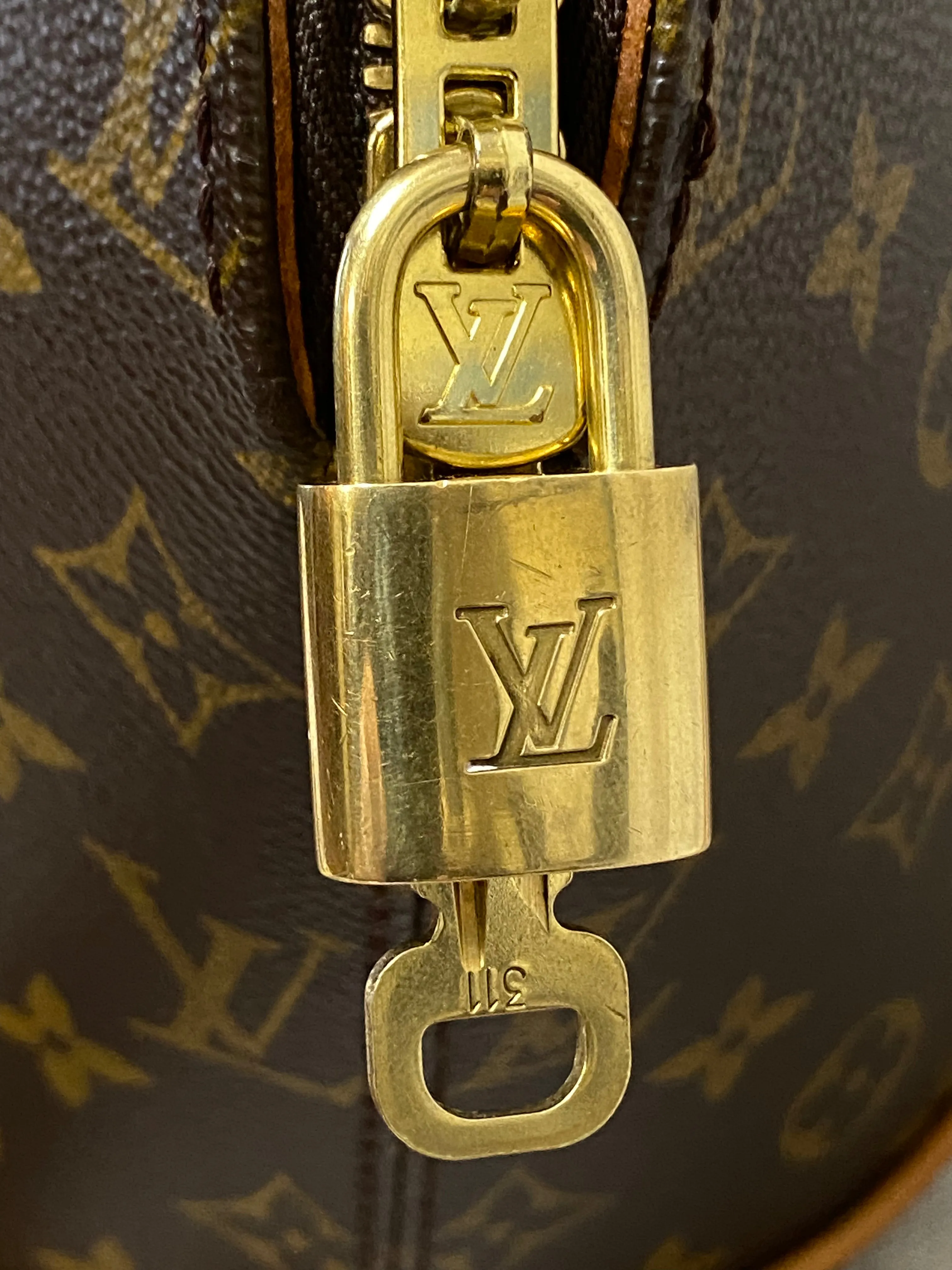 Louis Vuitton Ellipse MM Monogram Canvas Satchel w/ Shoulder Strap