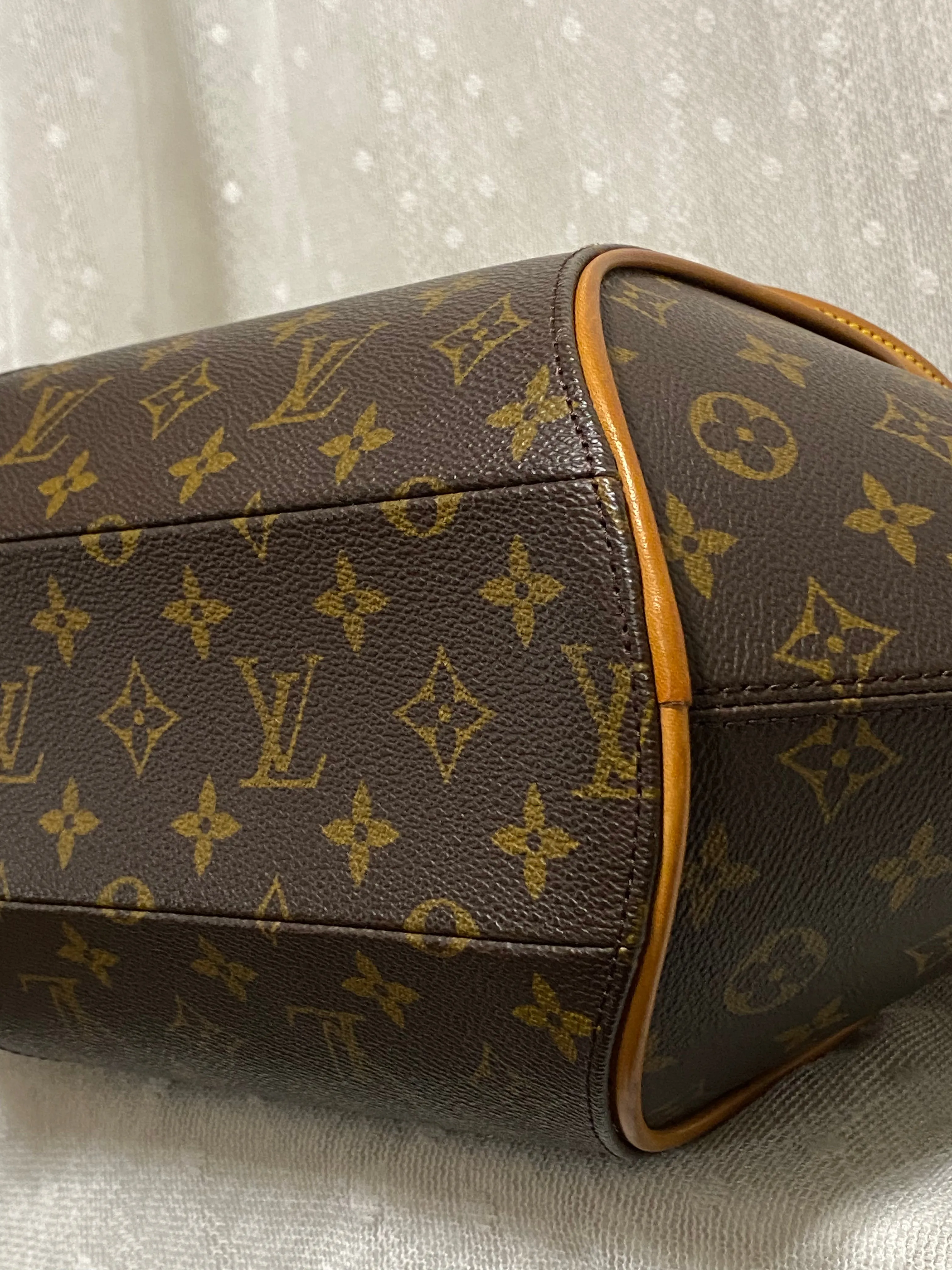 Louis Vuitton Ellipse MM Monogram Canvas Satchel w/ Shoulder Strap