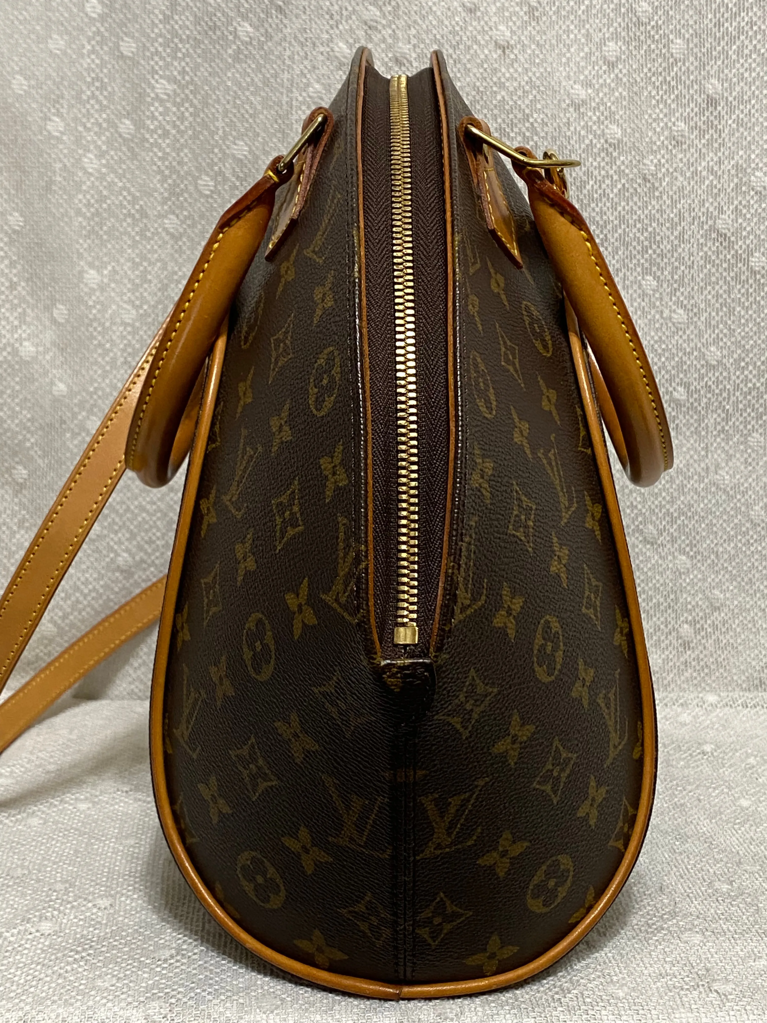 Louis Vuitton Ellipse MM Monogram Canvas Satchel w/ Shoulder Strap