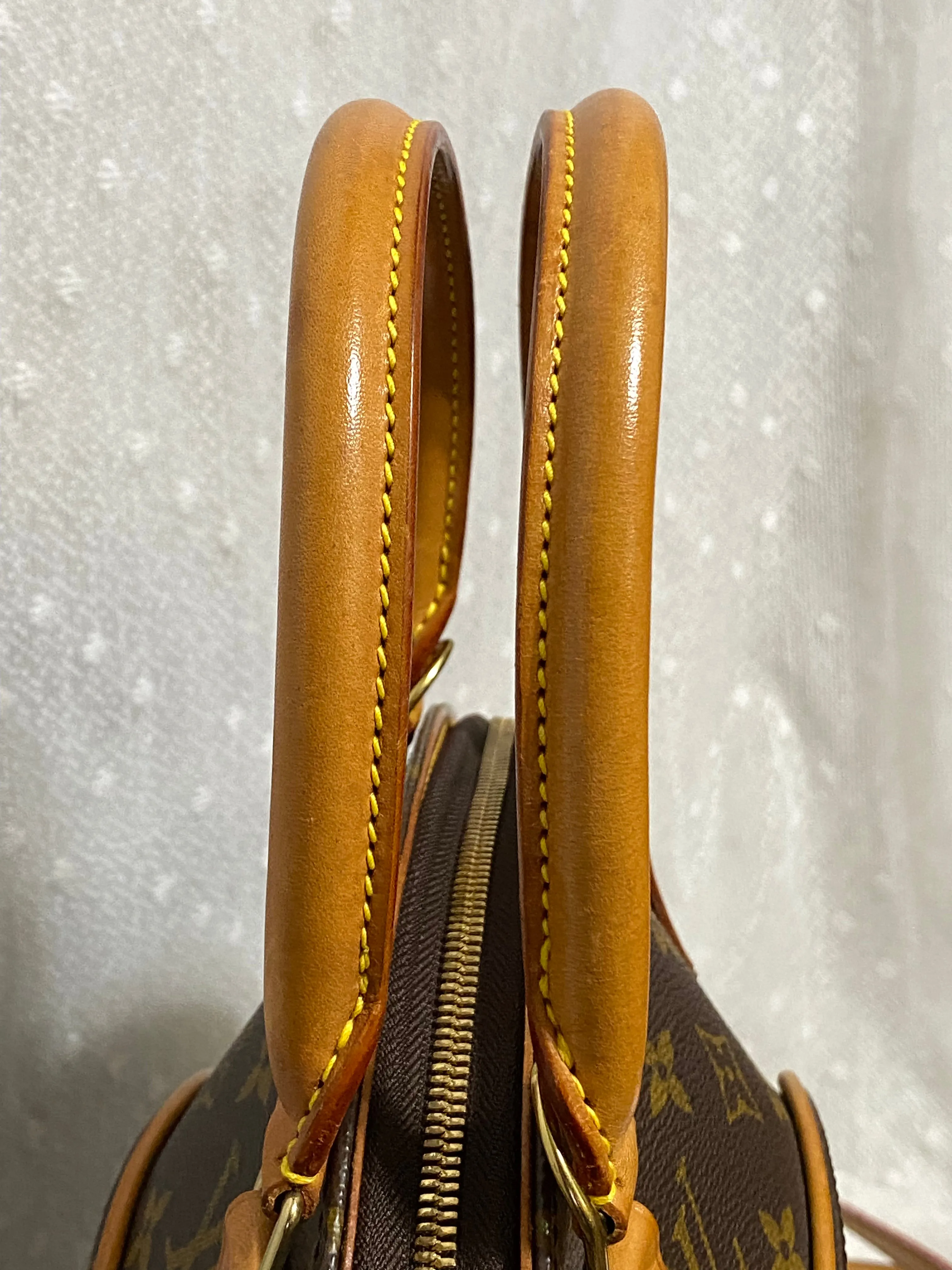 Louis Vuitton Ellipse MM Monogram Canvas Satchel w/ Shoulder Strap