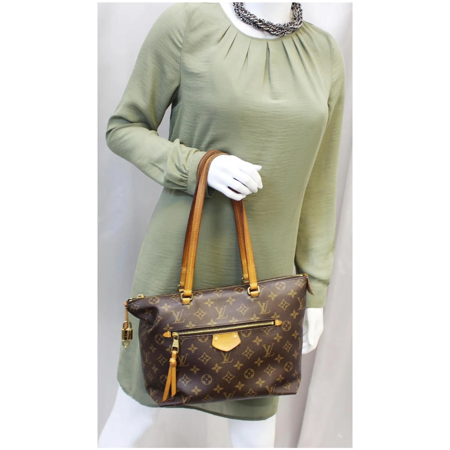 LOUIS VUITTON Iena PM Monogram Canvas Shoulder Bag Brown