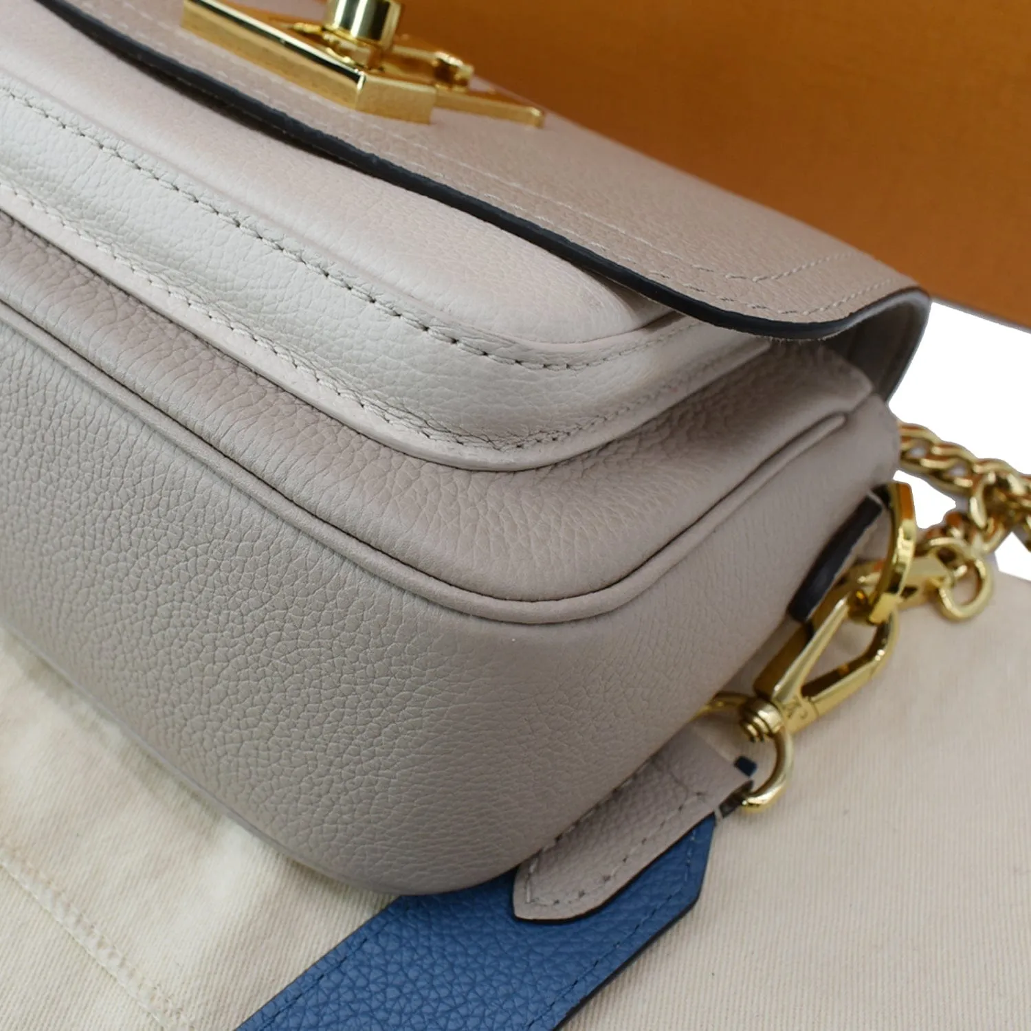 LOUIS VUITTON Lockme Tender Grained Calfskin Leather Shoulder Bag Greige
