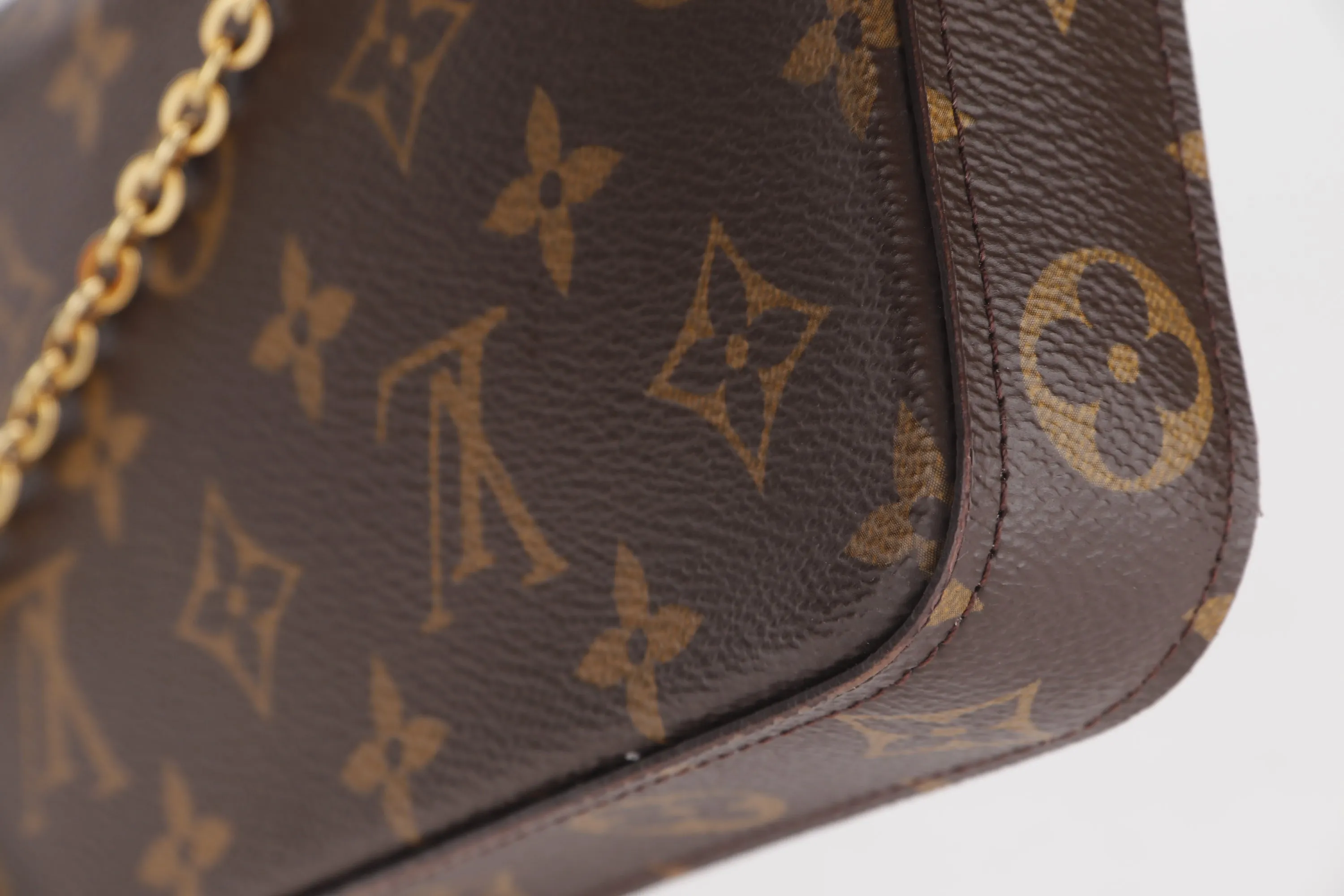 LOUIS VUITTON M61276 POCHETTE FELICIE CHAIN BAG (MI3250) MONOGRAM CANVAS GOLD HARDWARE, WITH CHAIN STRAP, INNER POUCH, INNER CARD POUCH, DUST COVER & BOX