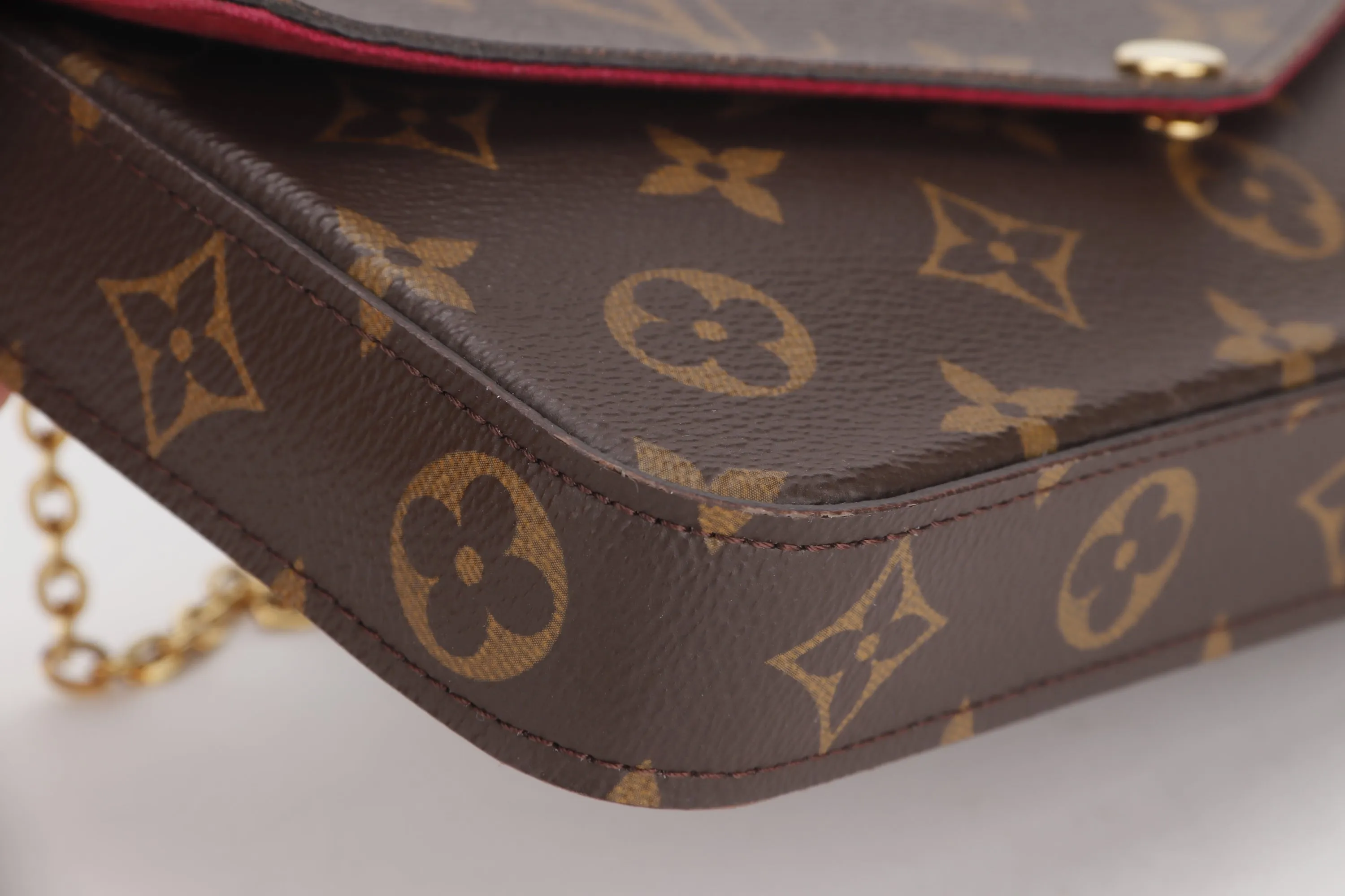 LOUIS VUITTON M61276 POCHETTE FELICIE CHAIN BAG (MI3250) MONOGRAM CANVAS GOLD HARDWARE, WITH CHAIN STRAP, INNER POUCH, INNER CARD POUCH, DUST COVER & BOX