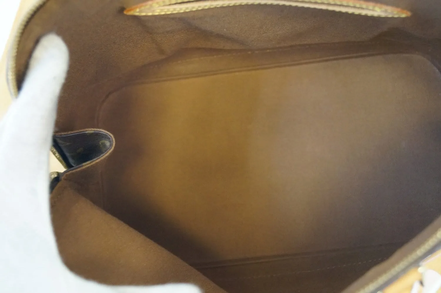 LOUIS VUITTON Monogram Canvas Alma Satchel