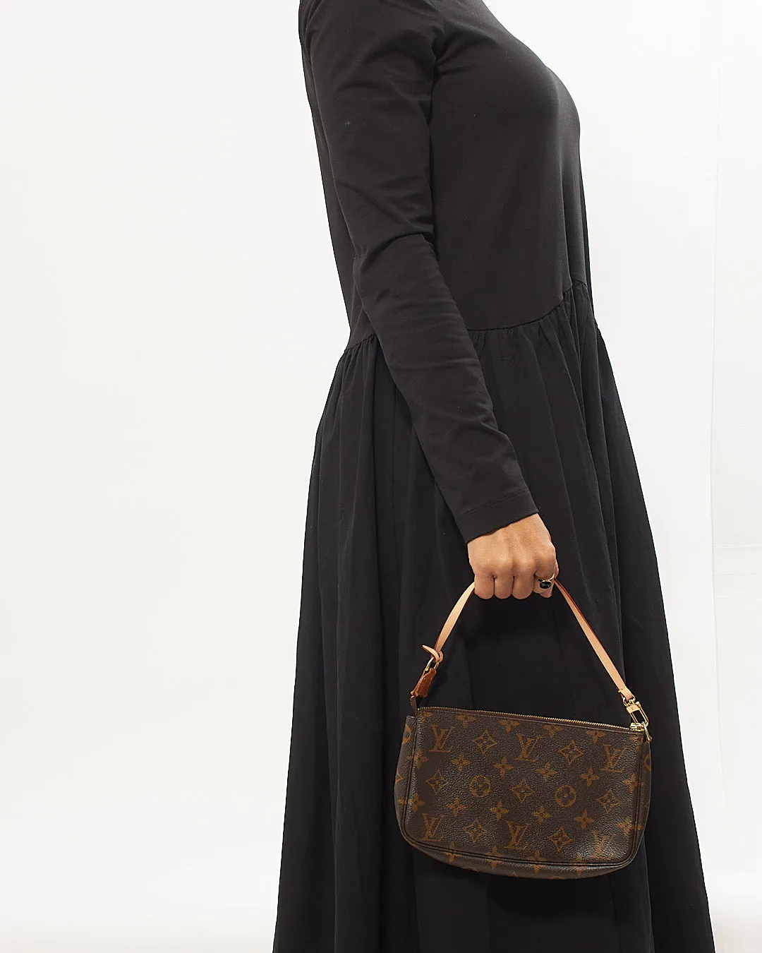 Louis Vuitton Monogram Canvas Pochette Accessoires
