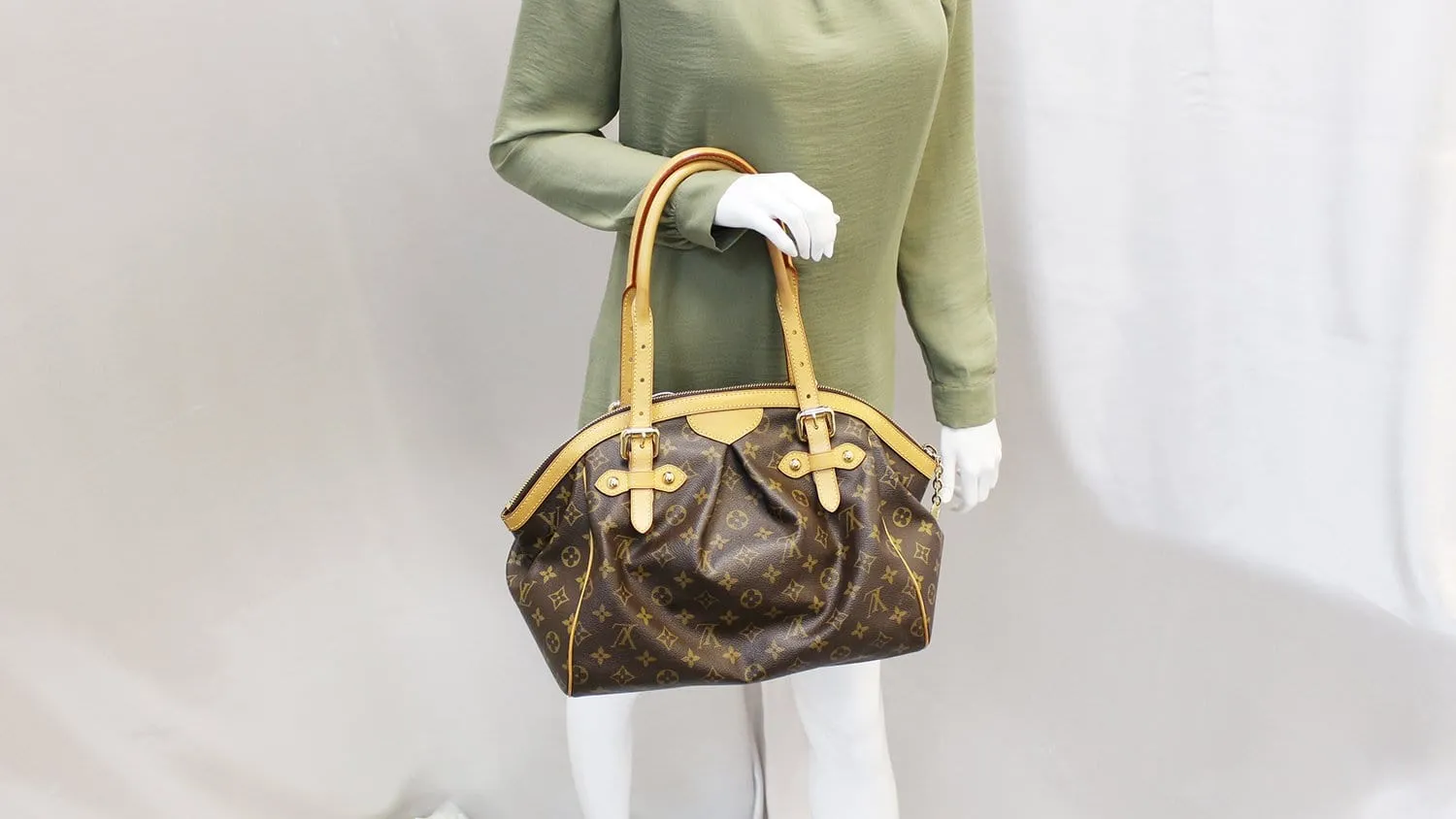 LOUIS VUITTON Monogram Canvas Tivoli GM Satchel Bag