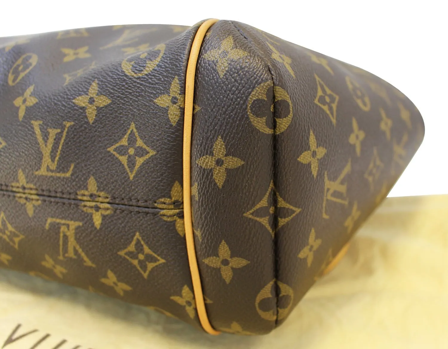 LOUIS VUITTON Monogram Totally PM Tote Bag