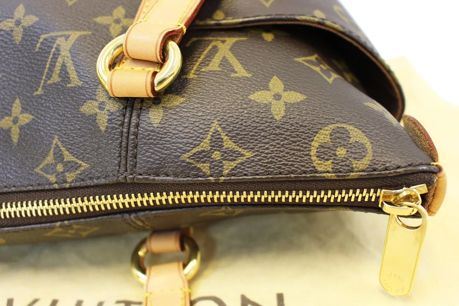 LOUIS VUITTON Monogram Totally PM Tote Bag