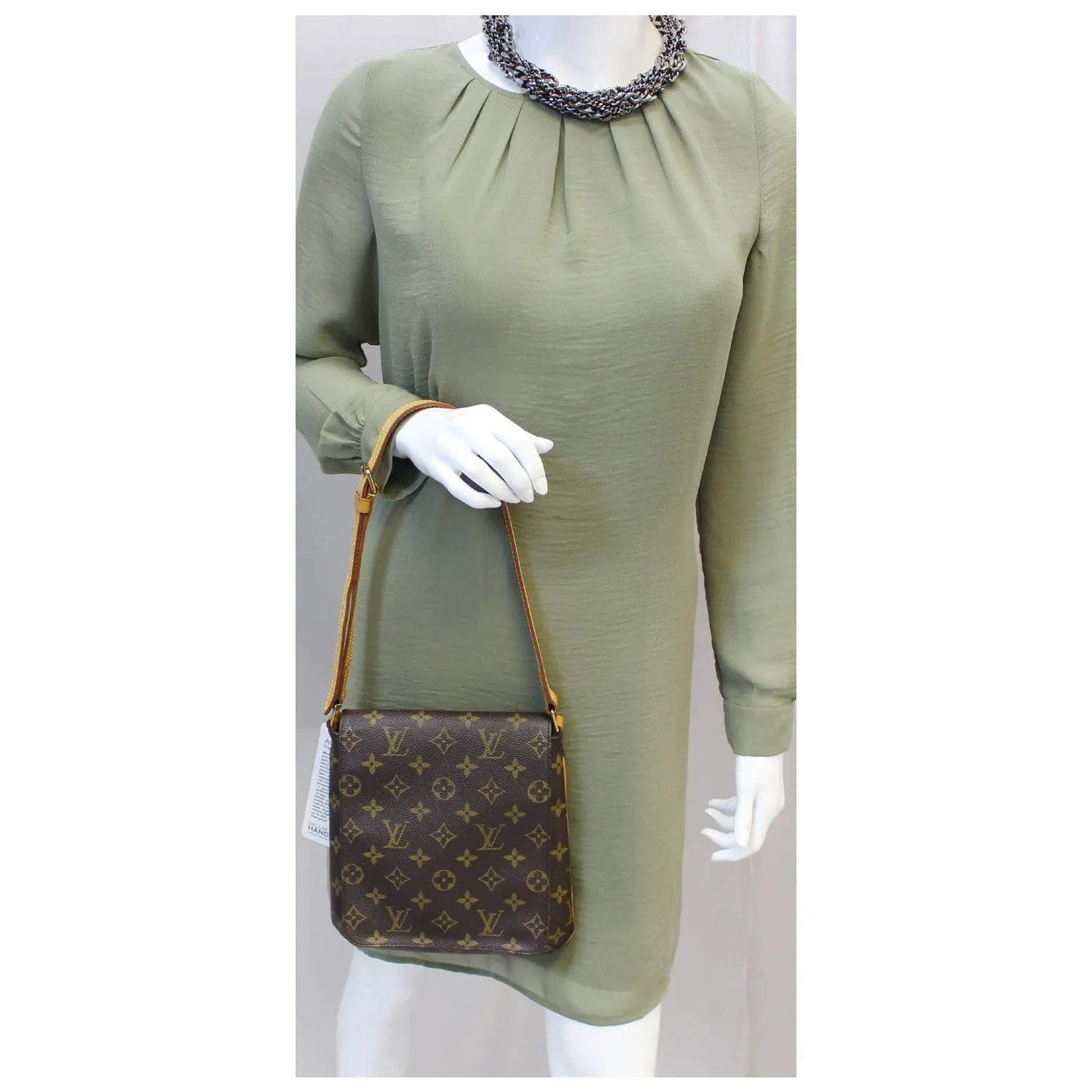 LOUIS VUITTON Musette Salsa Monogram Canvas Short Strap Shoulder Bag