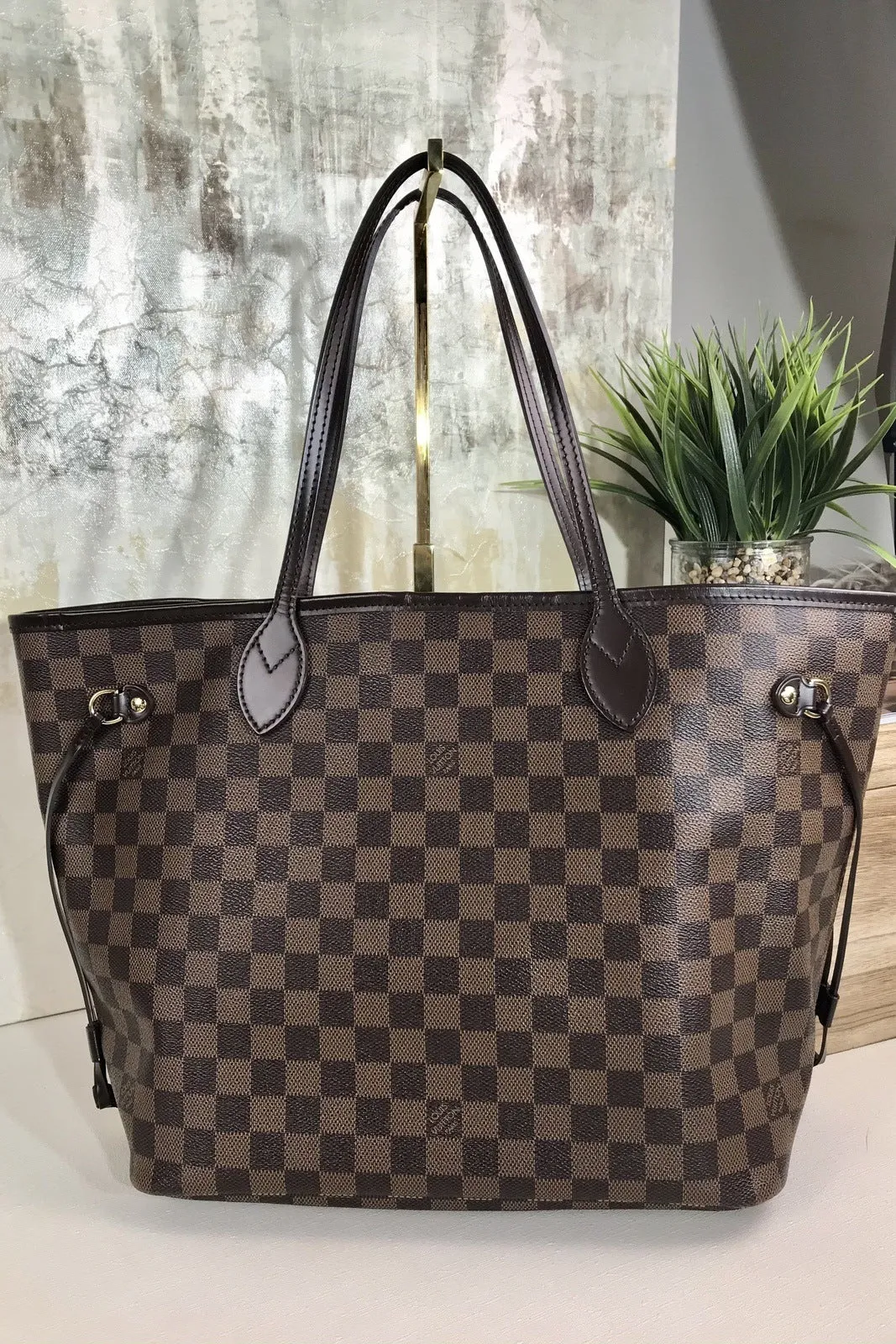 Louis Vuitton Neverfull MM DE Rose Ballerine Tote Bag