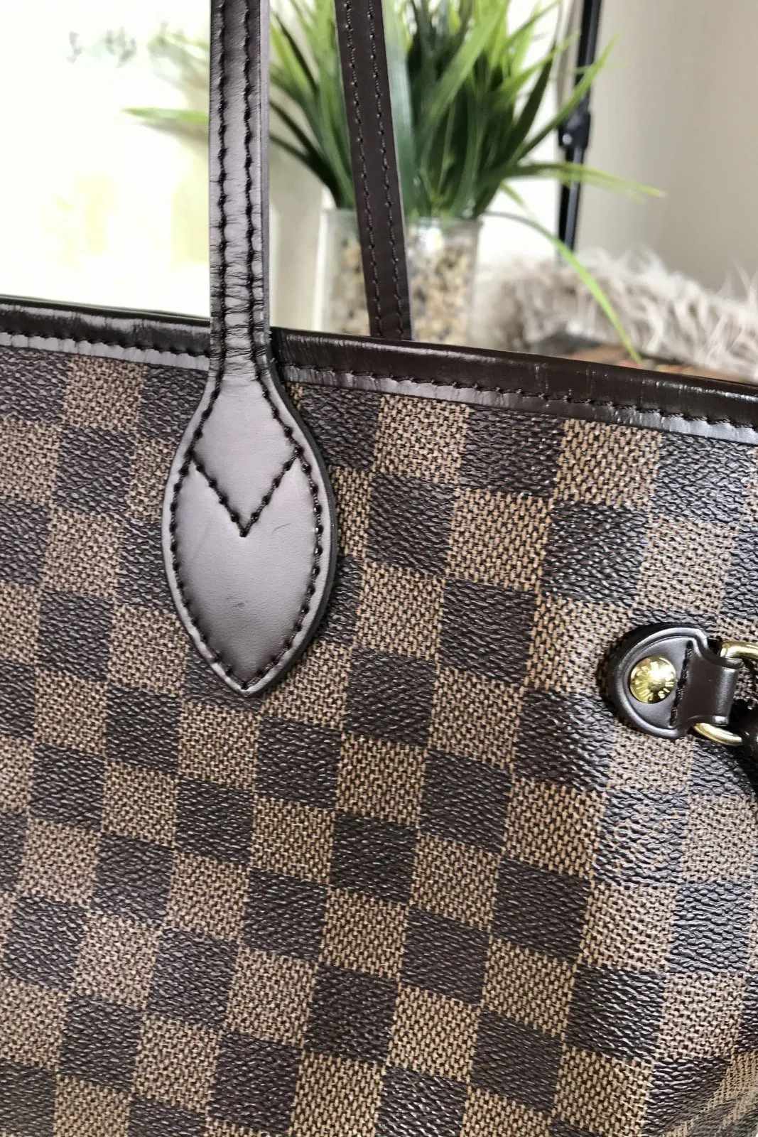 Louis Vuitton Neverfull MM DE Rose Ballerine Tote Bag
