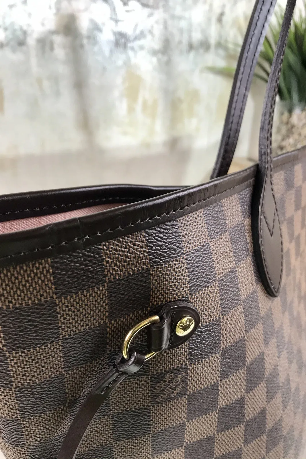 Louis Vuitton Neverfull MM DE Rose Ballerine Tote Bag