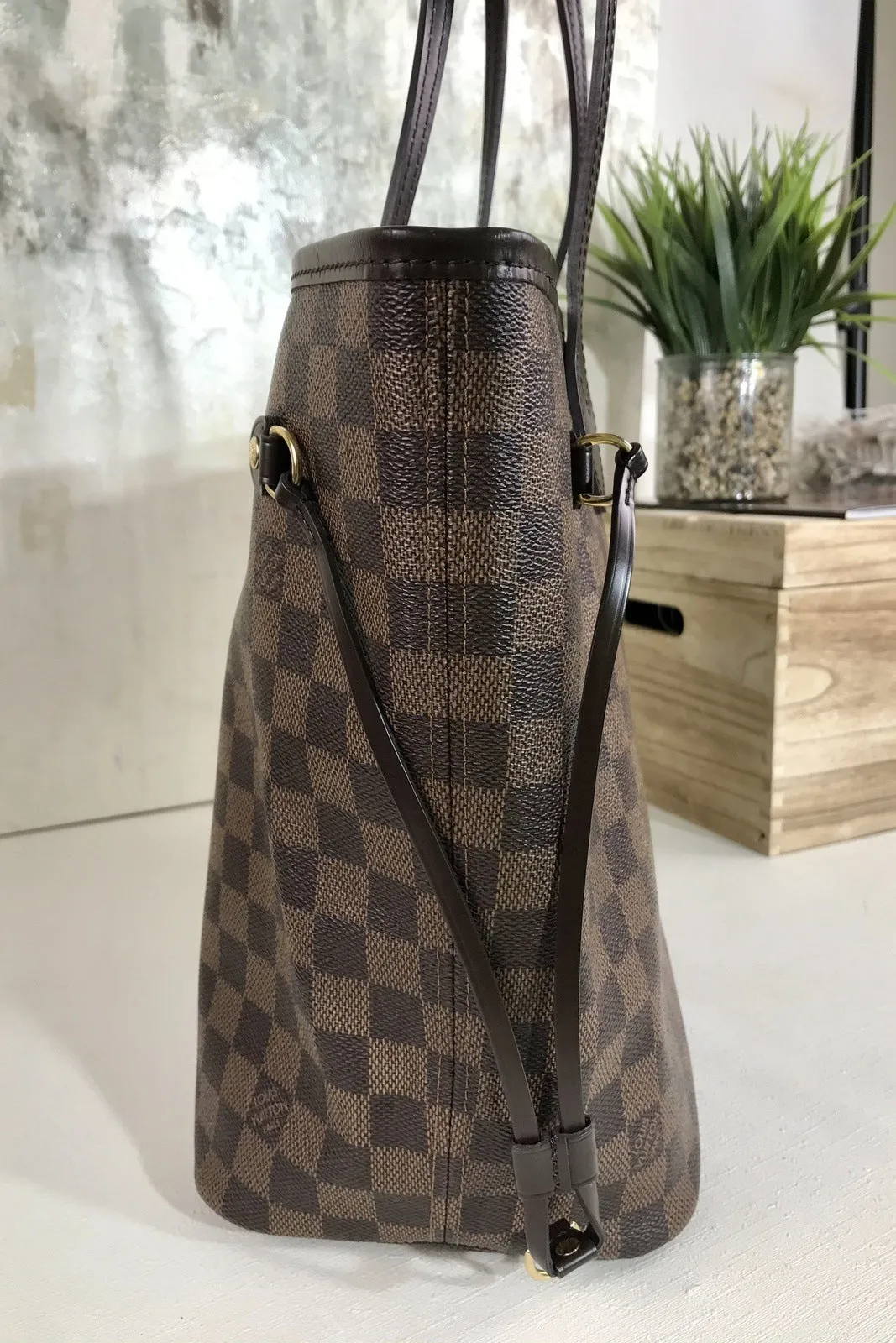 Louis Vuitton Neverfull MM DE Rose Ballerine Tote Bag