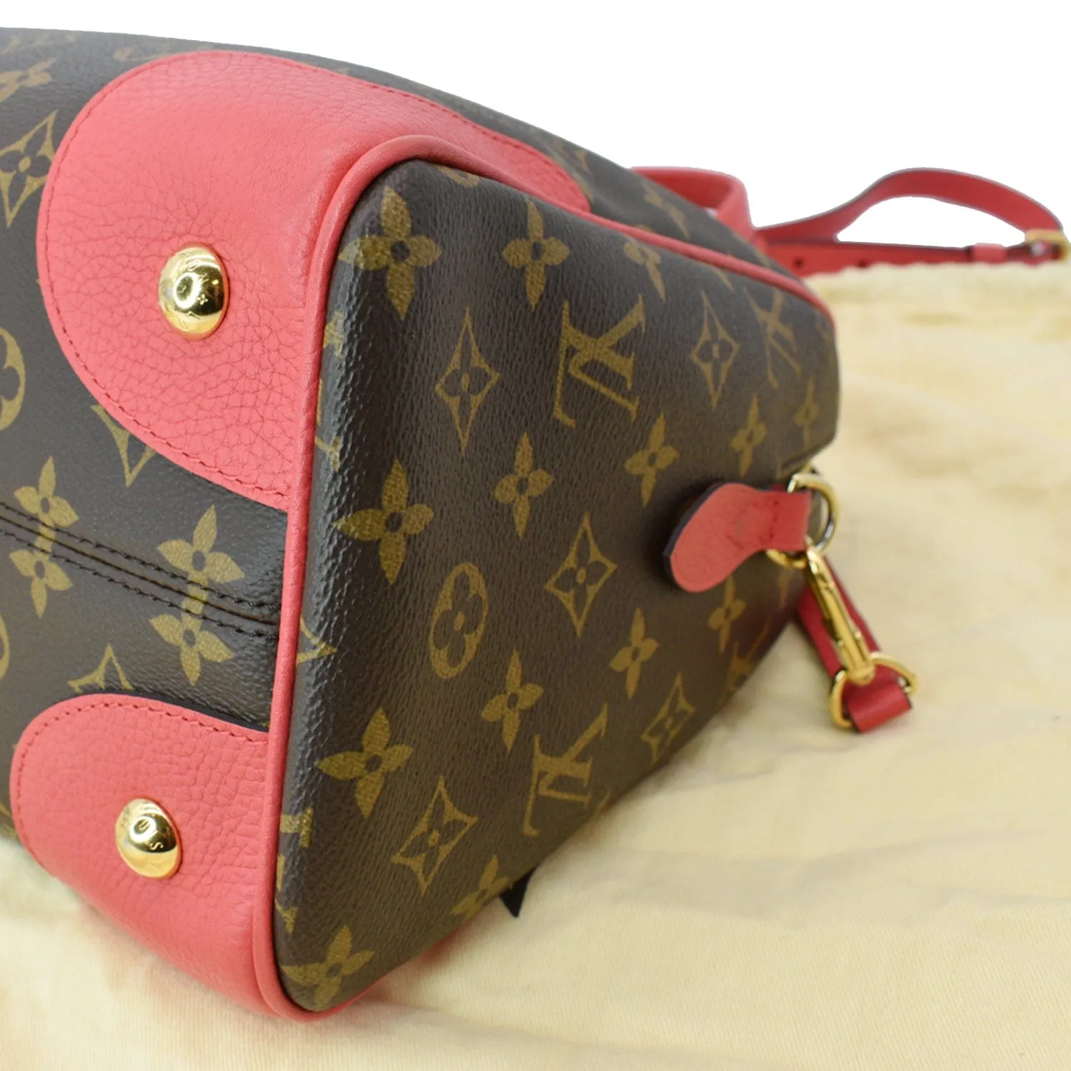 LOUIS VUITTON Retiro NM Monogram Canvas 2Way Shoulder Bag Red - 10% OFF