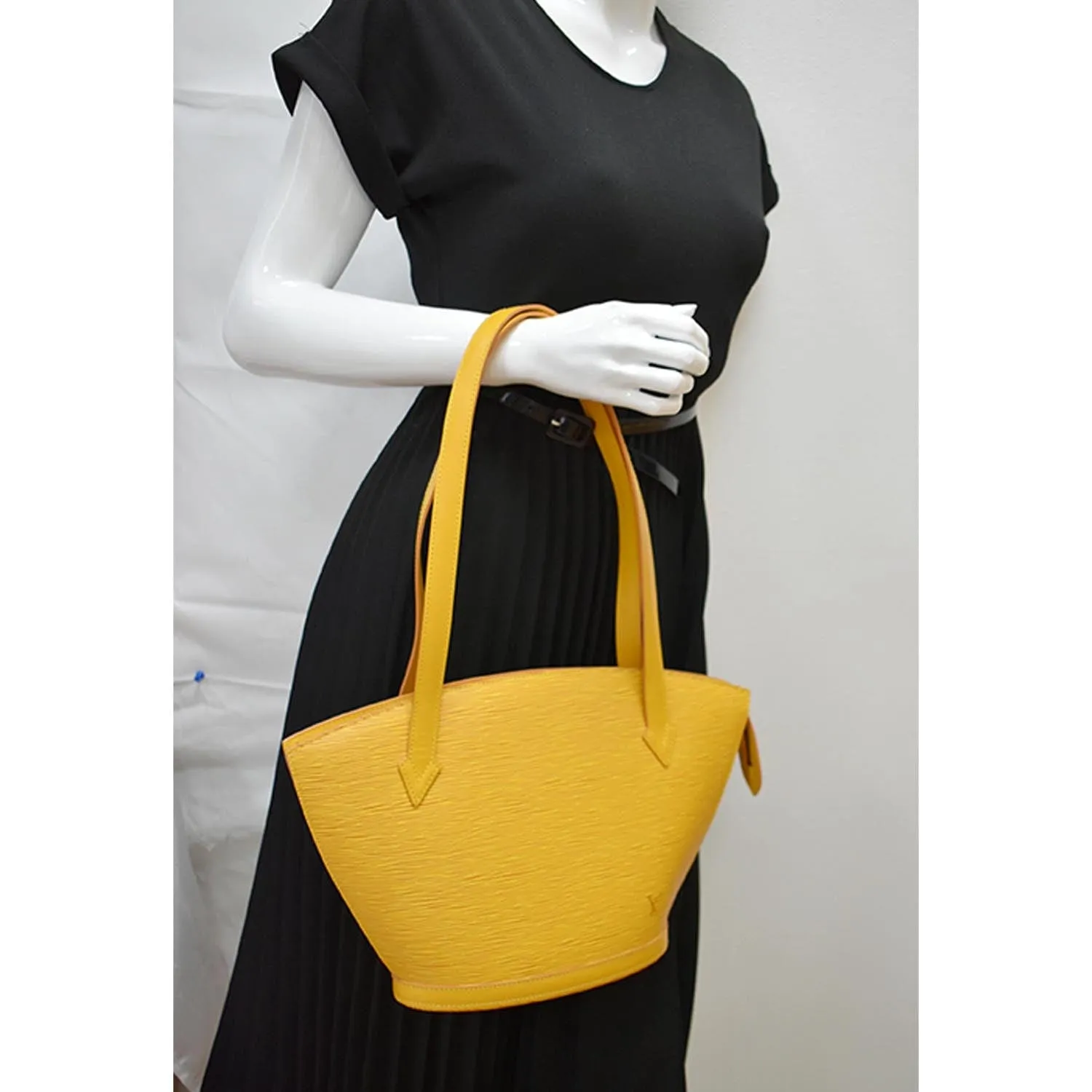 LOUIS VUITTON Saint Jacques Epi Leather Shoulder Bag Yellow