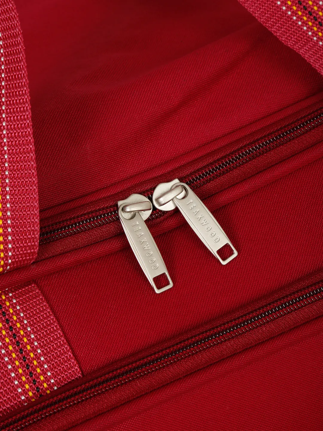 Maroon Printed Small Duffel Trolley Bag
