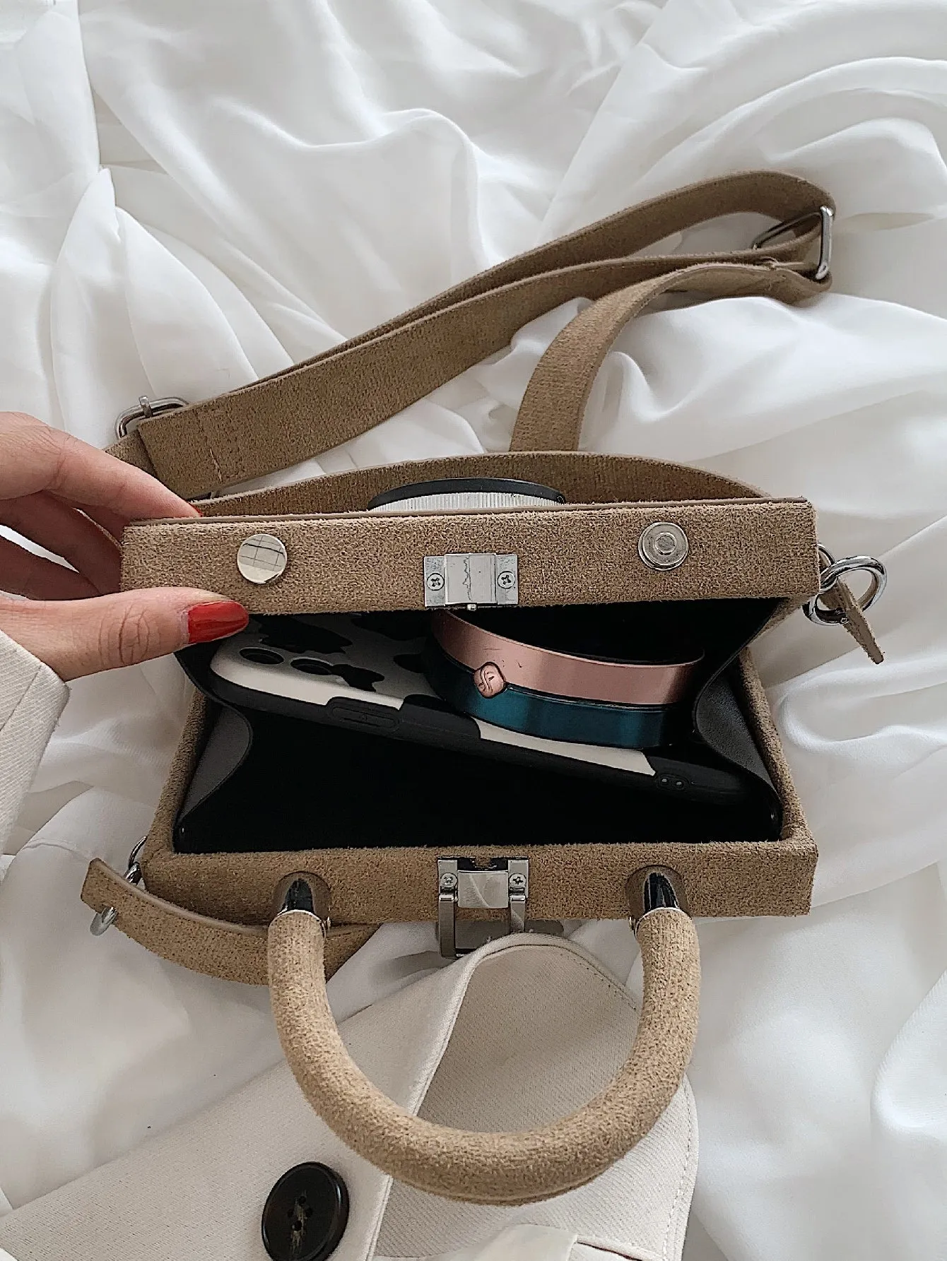 Mini Camera Design Box Bag - Khaki- FD ⚡