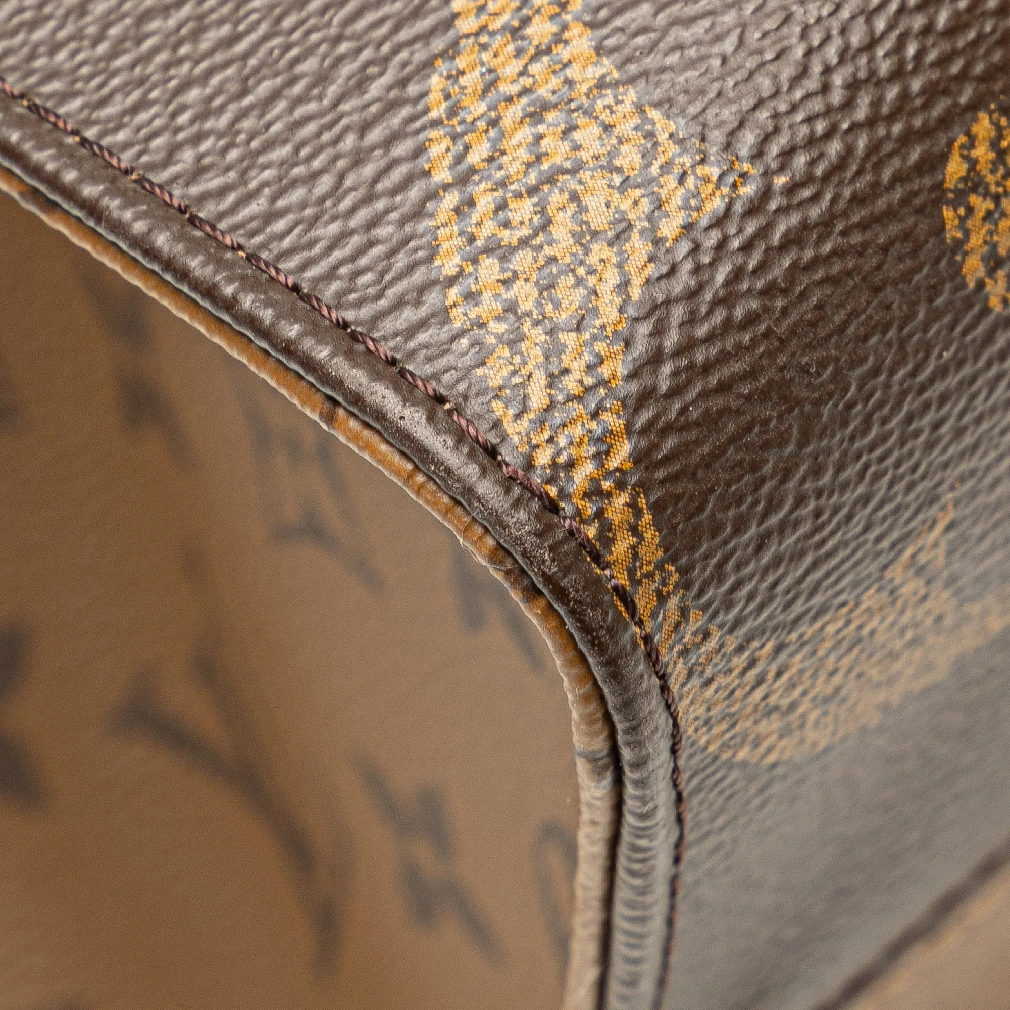 Monogram Giant OnTheGo MM
