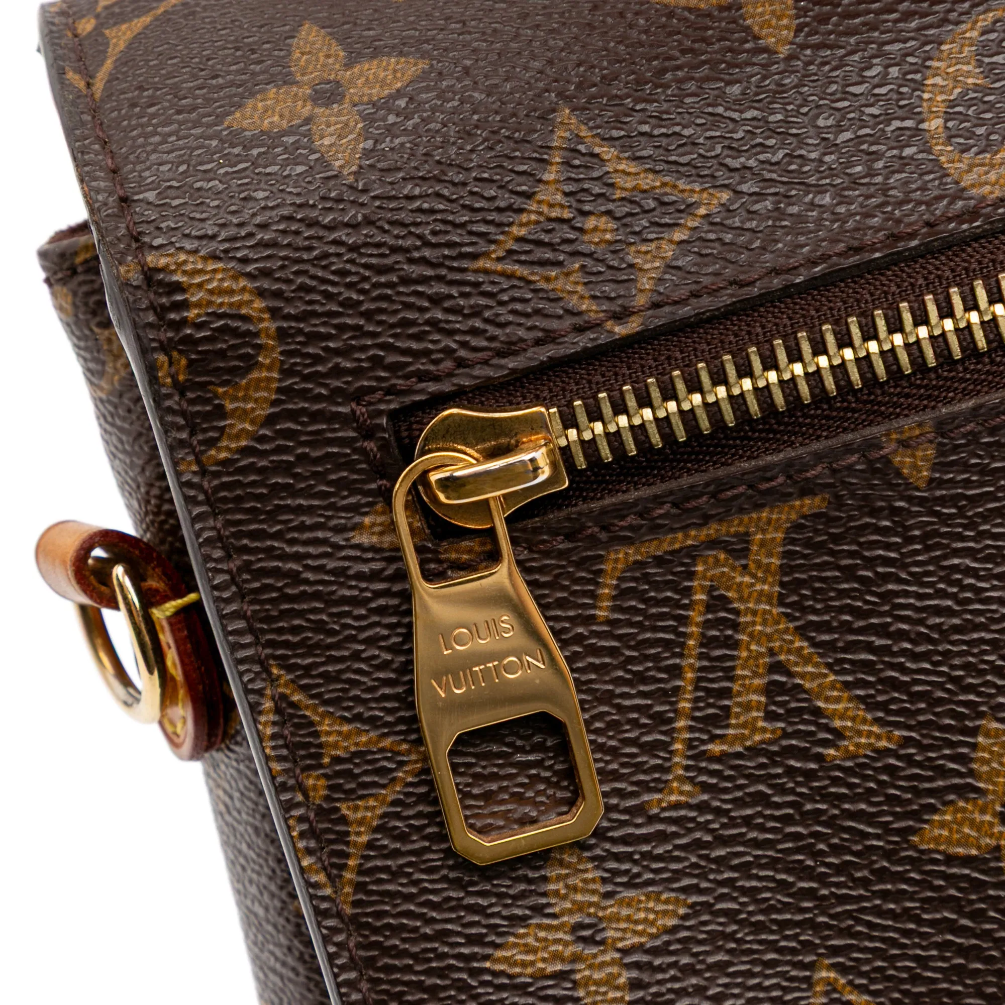 Monogram Pochette Metis