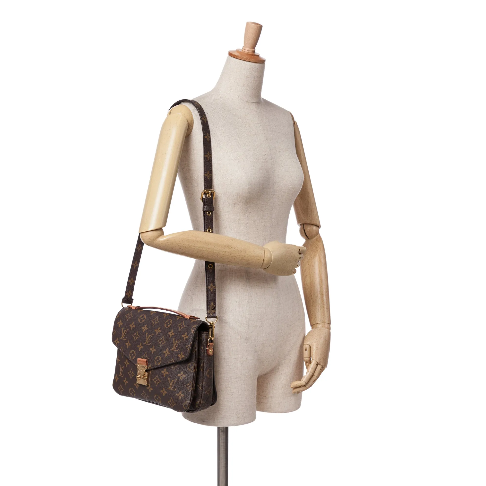 Monogram Pochette Metis