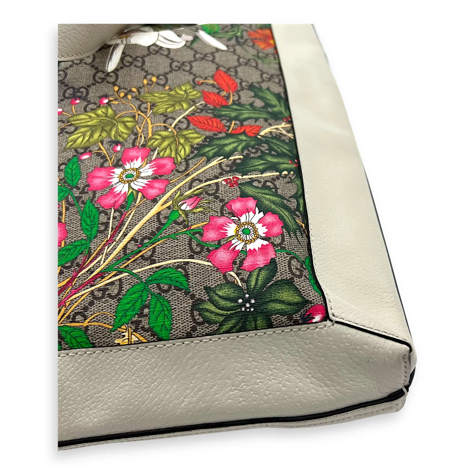 Ophidia Tote Bag White in Coated Canvas, Gold hardware