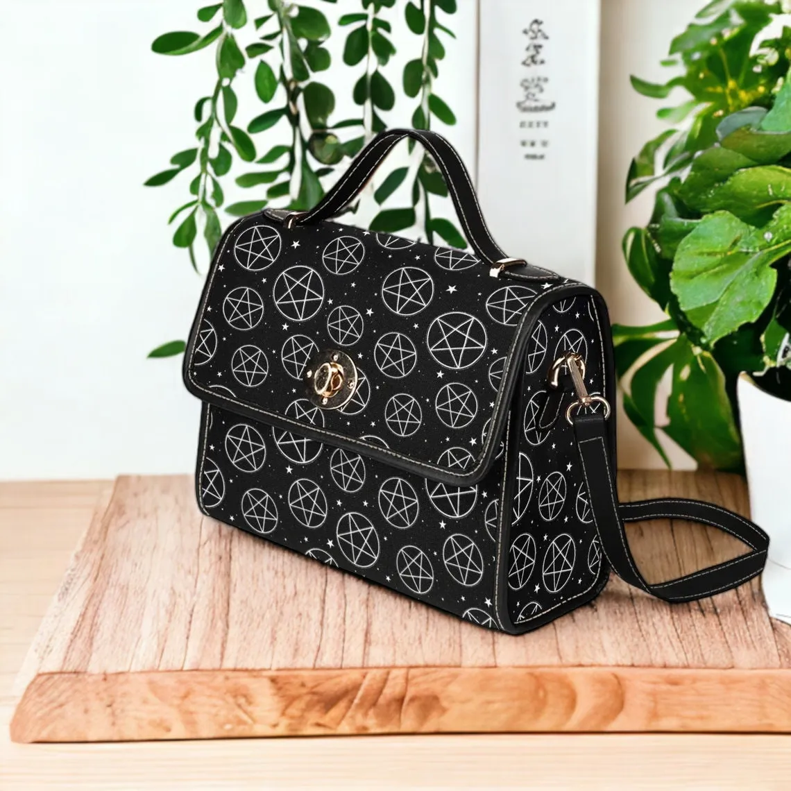 Pentagram Goth Satchel Bag, Pastel Goth Purse, Nu Goth, Occult Symbol, Kawaii Goth, Alternative Girls, Esoteric Symbol, Witchy Vibes