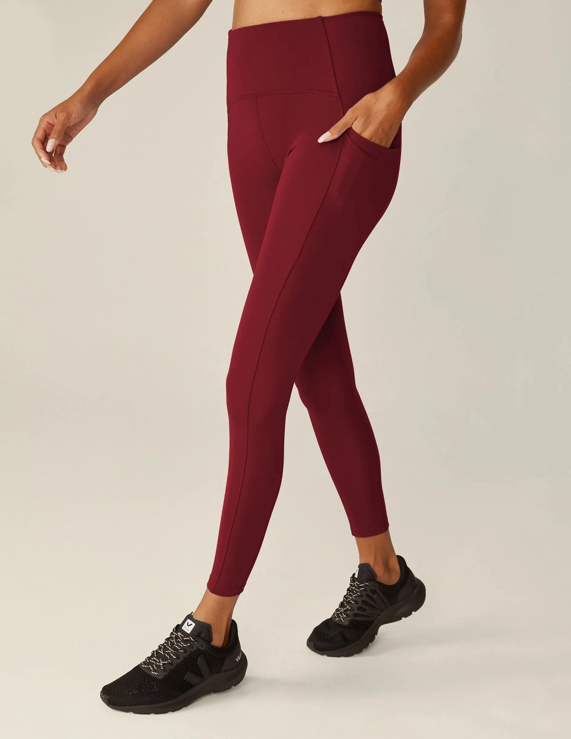 POWERBEYOND™ Strive Pocket Midi Legging 2.0