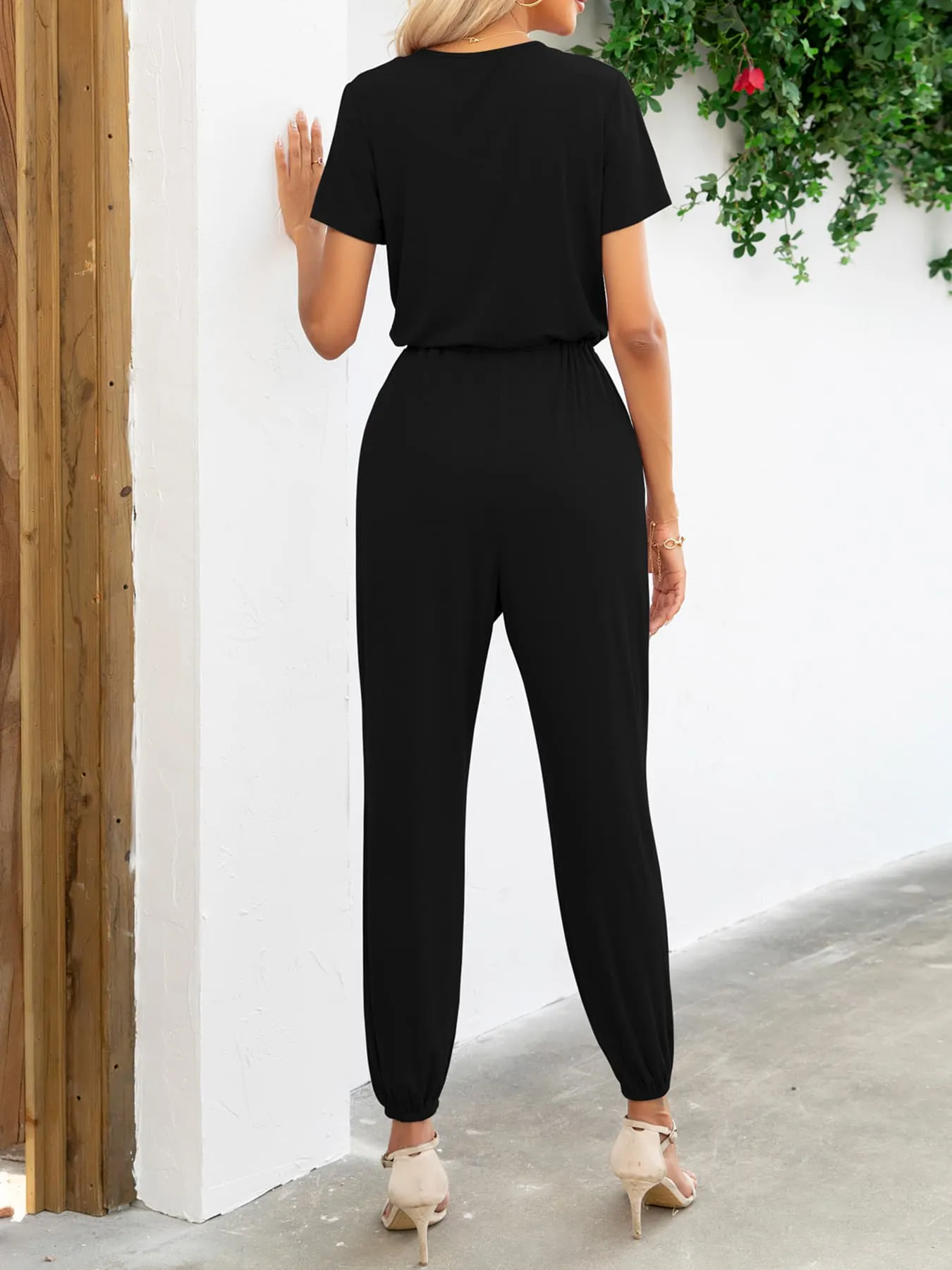 PREORDER Short Sleeve V-Neck Jumpsuit with Pockets 5 Colors