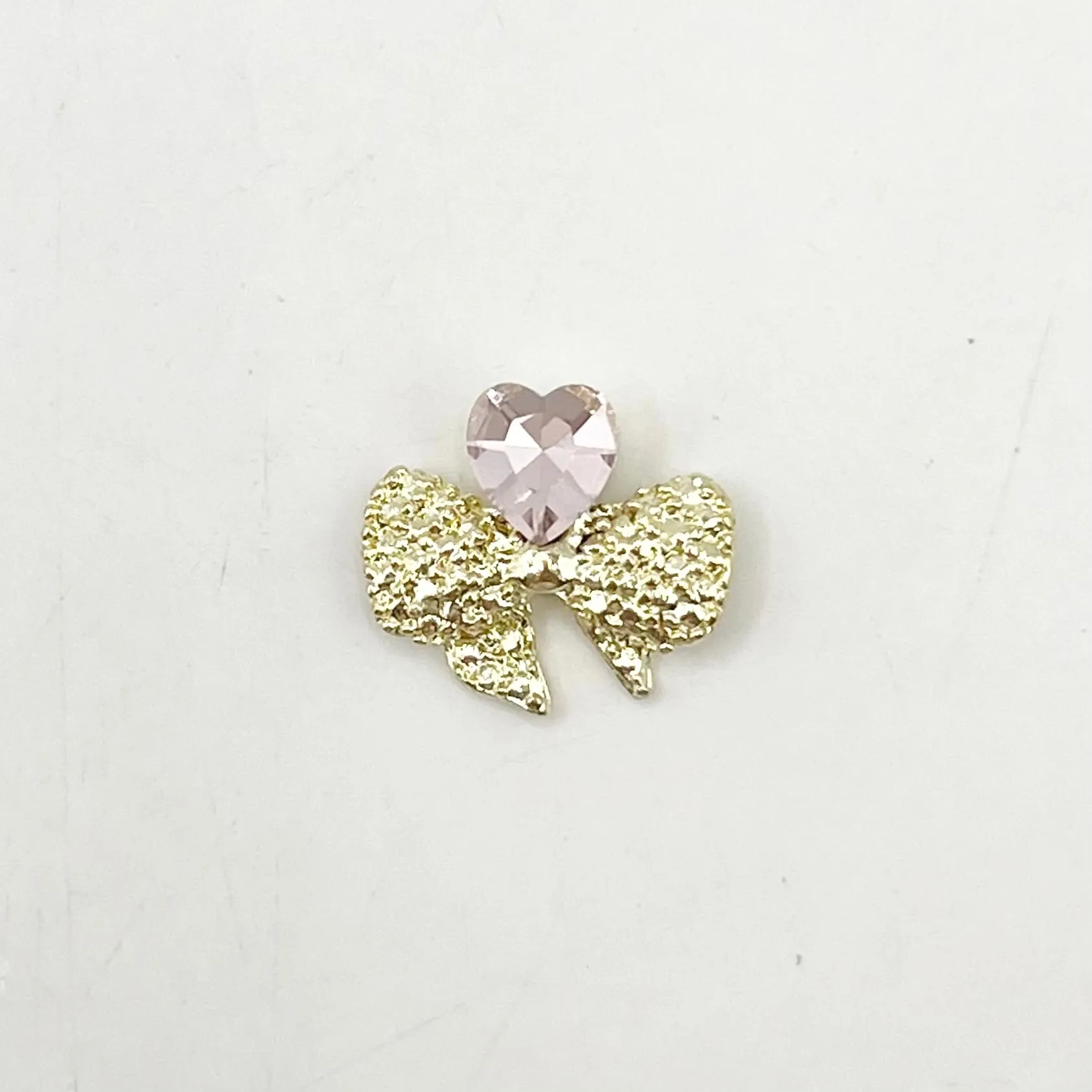 Queen - Nail Charms 10pc - #168 Gold Bows with Pink Heart Gem