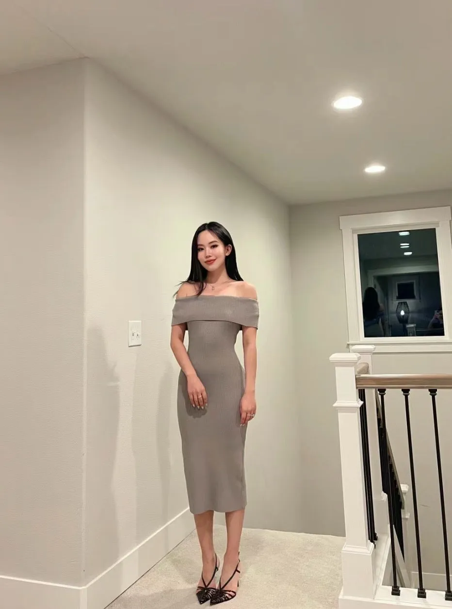 Ribbed Off Shoulder Midi Dress