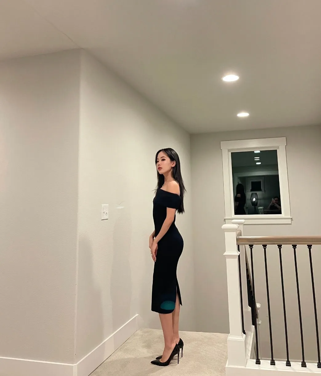 Ribbed Off Shoulder Midi Dress