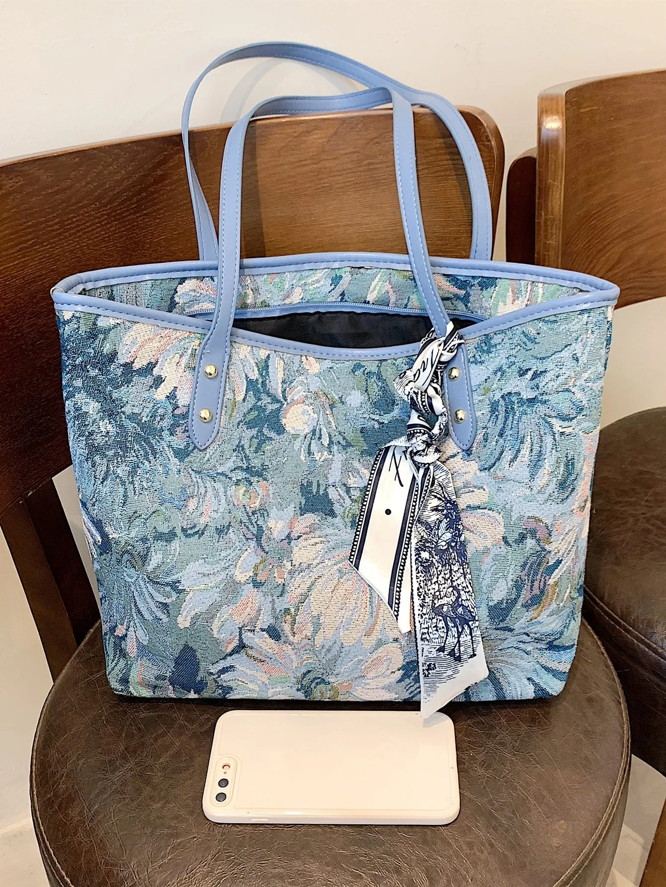 Scarf Decor Floral Pattern Shoulder Tote Bag - Blue