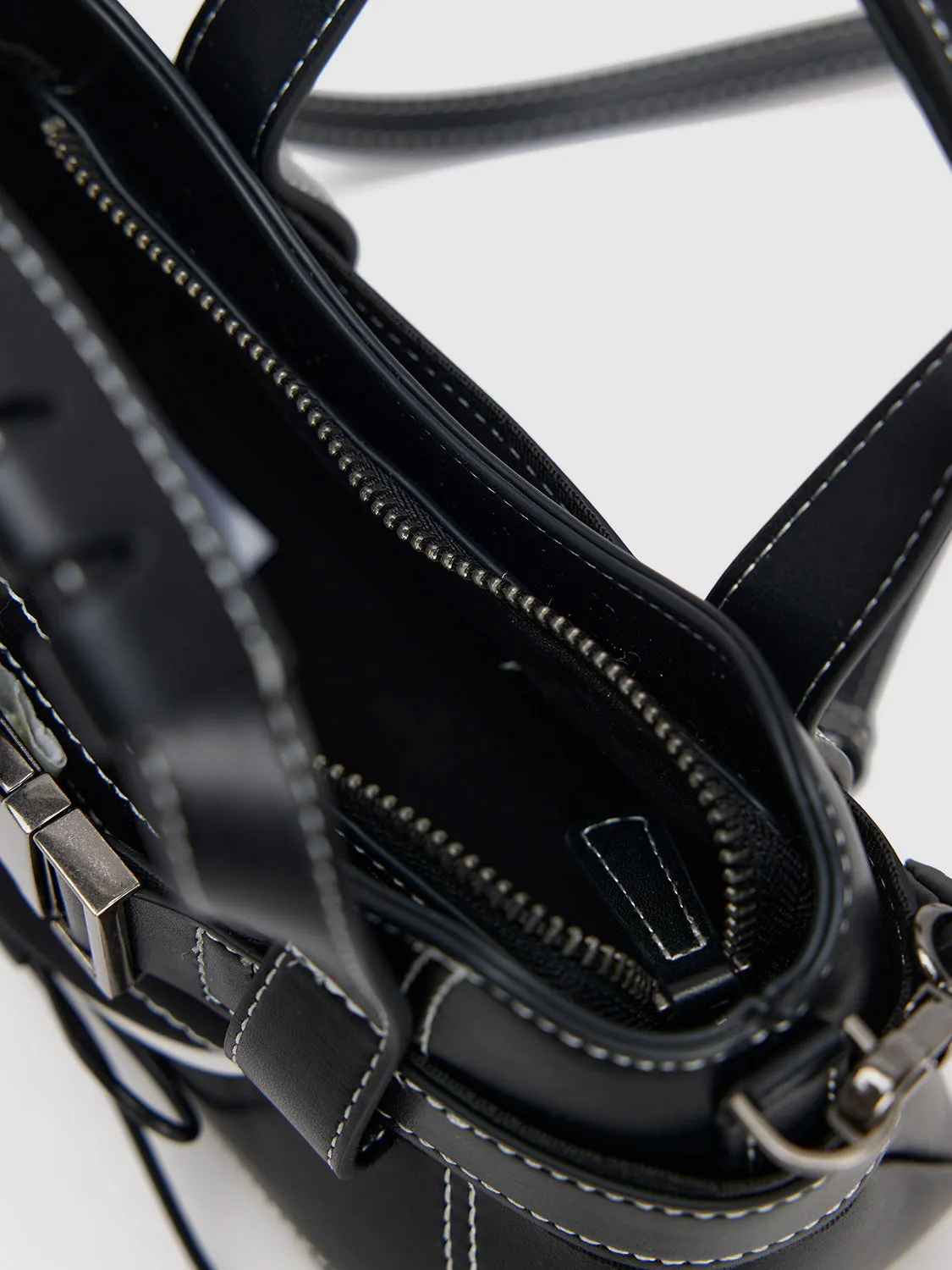 Shoulder Bags